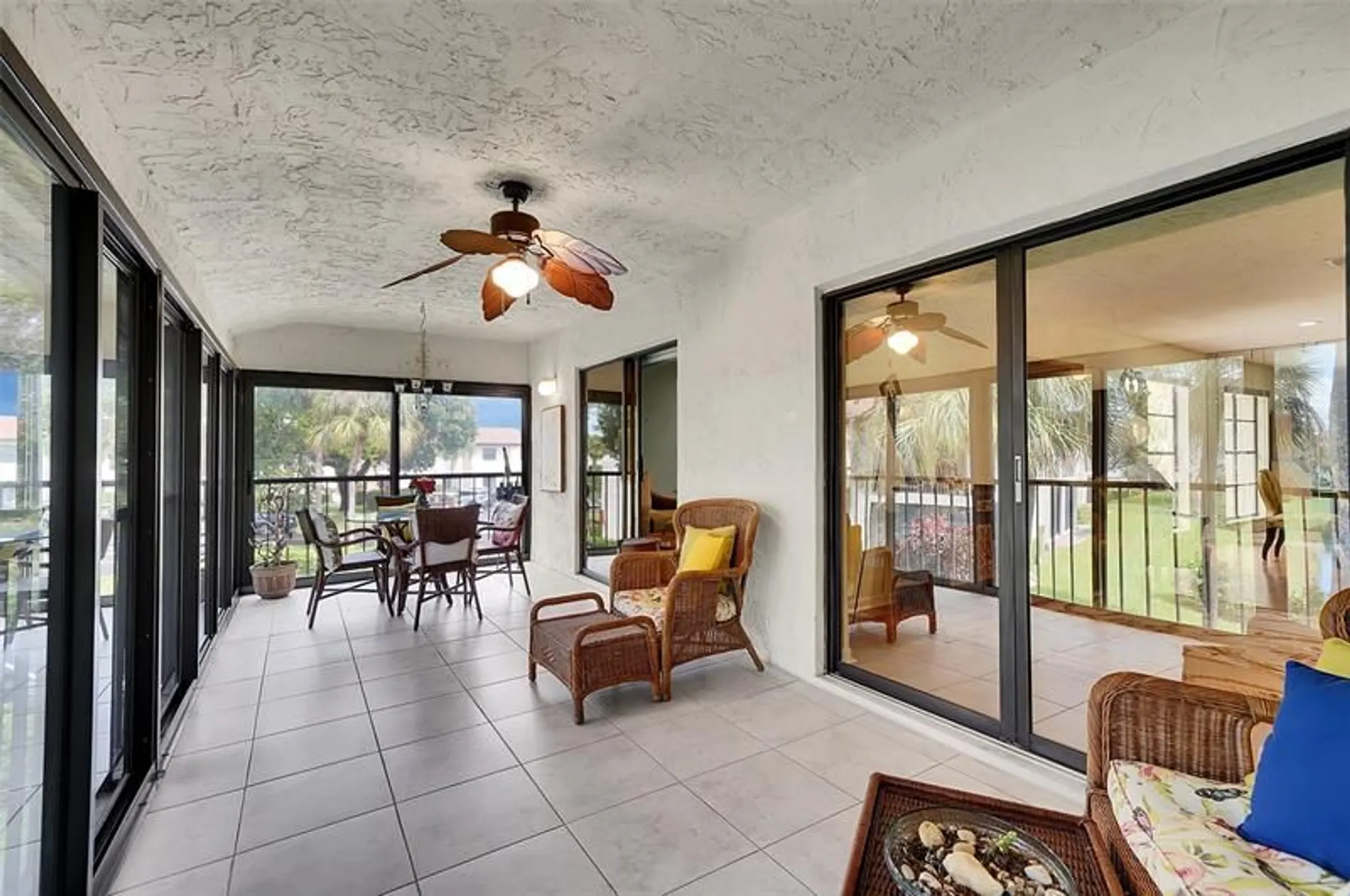Property Slideshow image 22 of 52 | 7951 eastlake dr d, Boca Raton, FL, 33433