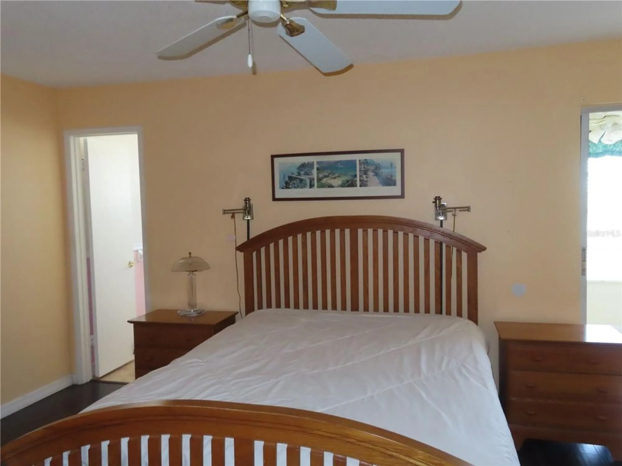 Property Slideshow image 13 of 20 | 2960 59th st 501, Gulfport, FL, 33707