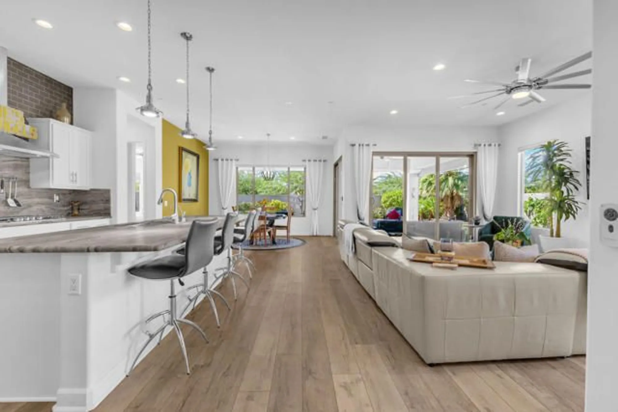 Property Slideshow image 5 of 68 | 55 cabernet, Rancho Mirage, CA, 92270