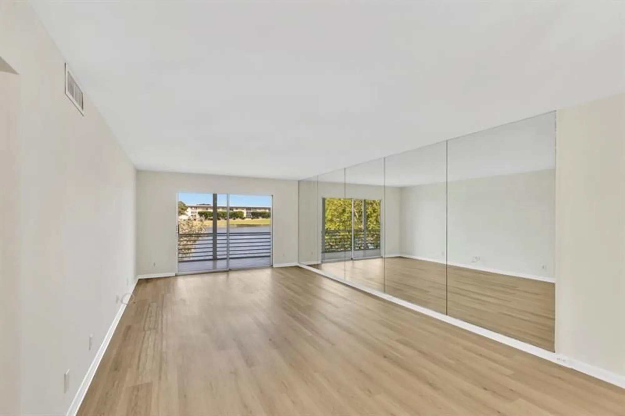 Property Slideshow image 26 of 59 | 3204 portofino pt l2, Coconut Creek, FL, 33066