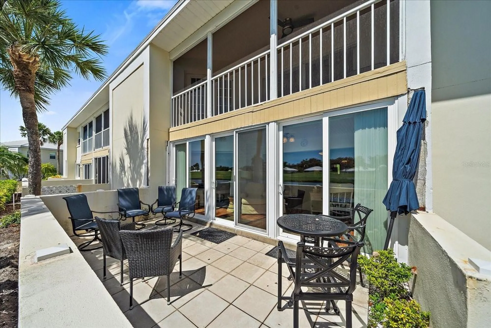 Property Slideshow image 6 of 76 | 425 cerromar ter 359, Venice, FL, 34293
