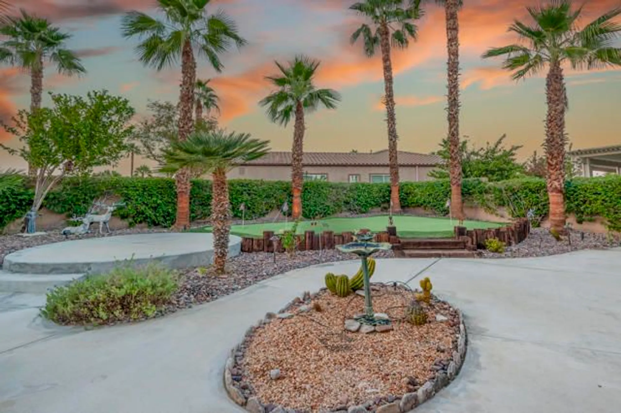 Property Slideshow image 39 of 79 | 81626 prism dr, La Quinta, CA, 92253
