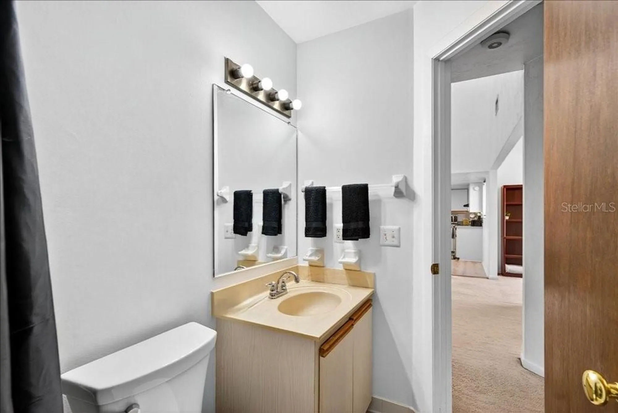 Property Slideshow image 20 of 37 | 133 blue heron dr d, Daytona Beach, FL, 32119