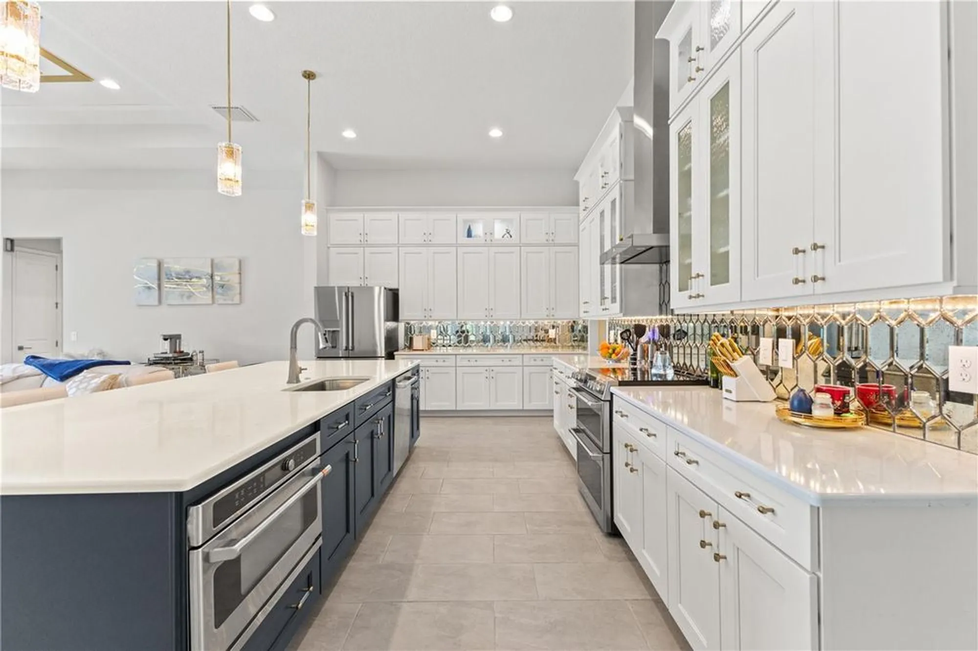 Property Slideshow image 18 of 92 | 13444 trailing moss dr, Dade City, FL, 33525