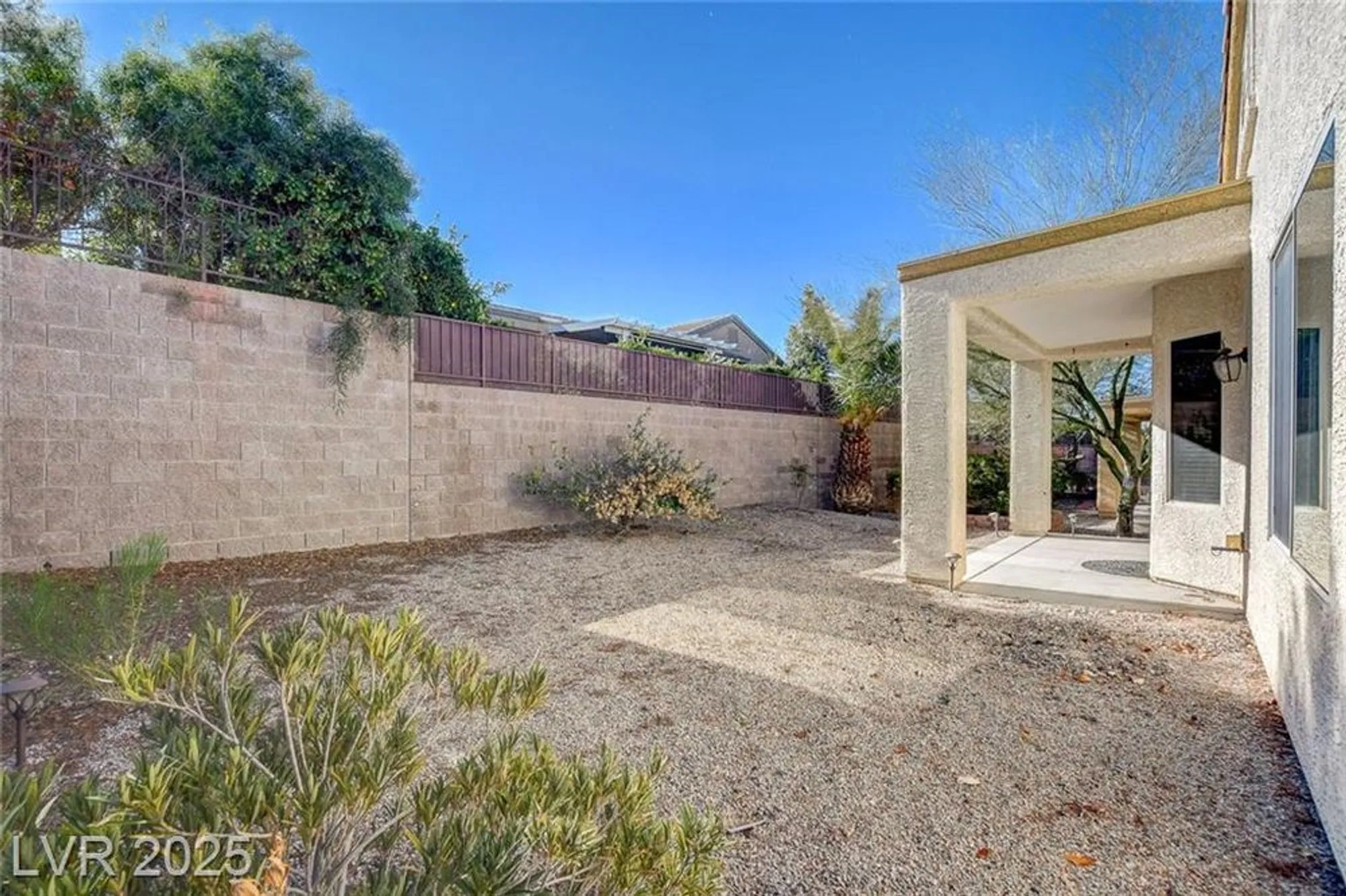 Property Slideshow image 33 of 45 | 2839 sapphire desert dr, Henderson, NV, 89052