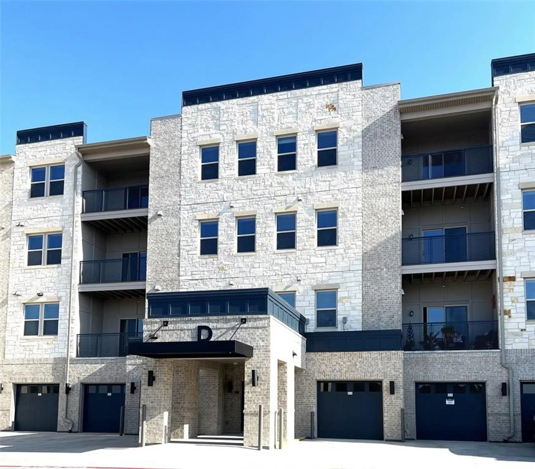 Property Slideshow image 27 of 31 | 651 n watters rd apt 4402, Allen, TX, 75013