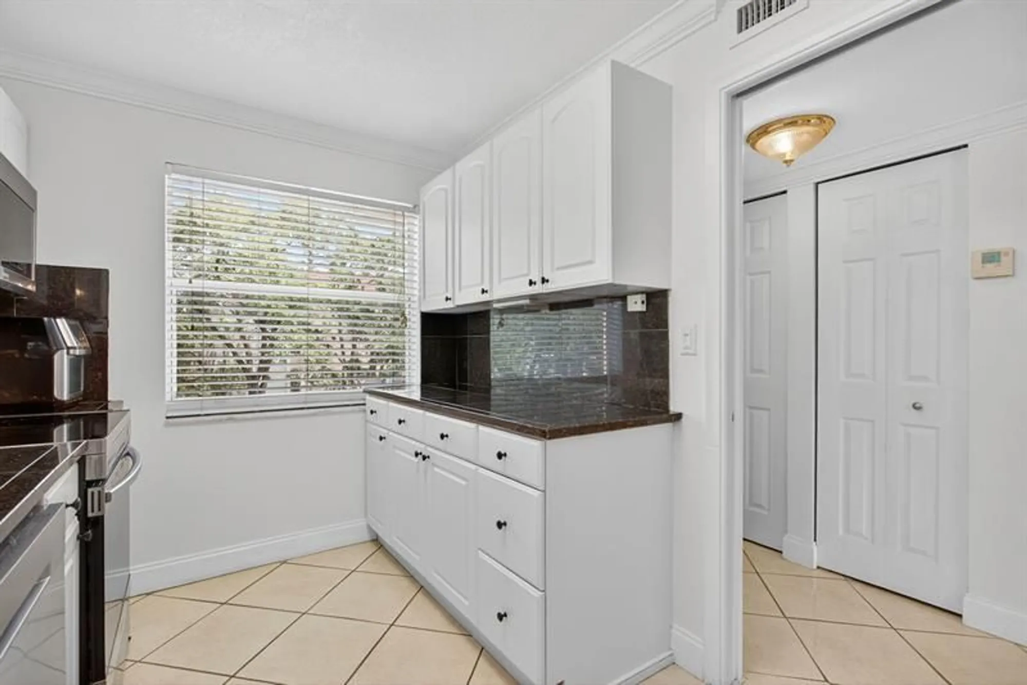 Property Slideshow image 5 of 42 | 3551 inverrary dr apt 312, Lauderhill, FL, 33319