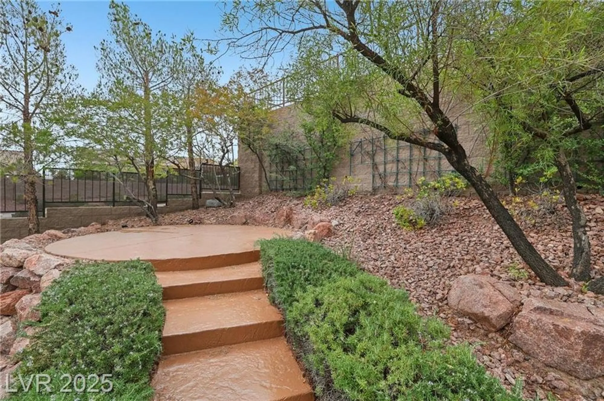 Property Slideshow image 36 of 38 | 2359 blooming valley ct, Henderson, NV, 89052