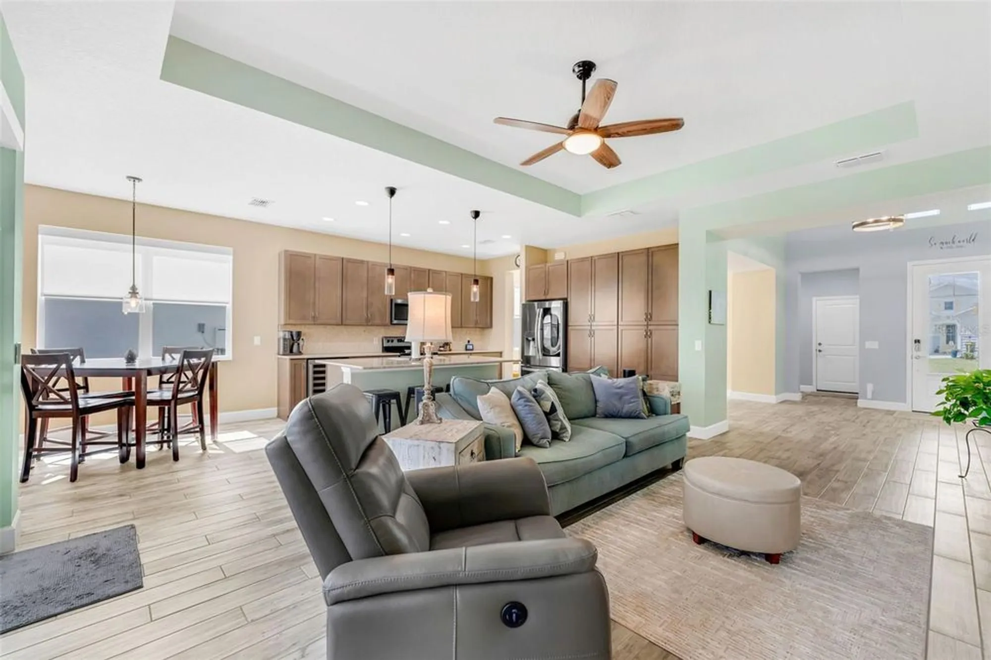 Property Slideshow image 7 of 82 | 422 good life way, Daytona Beach, FL, 32124