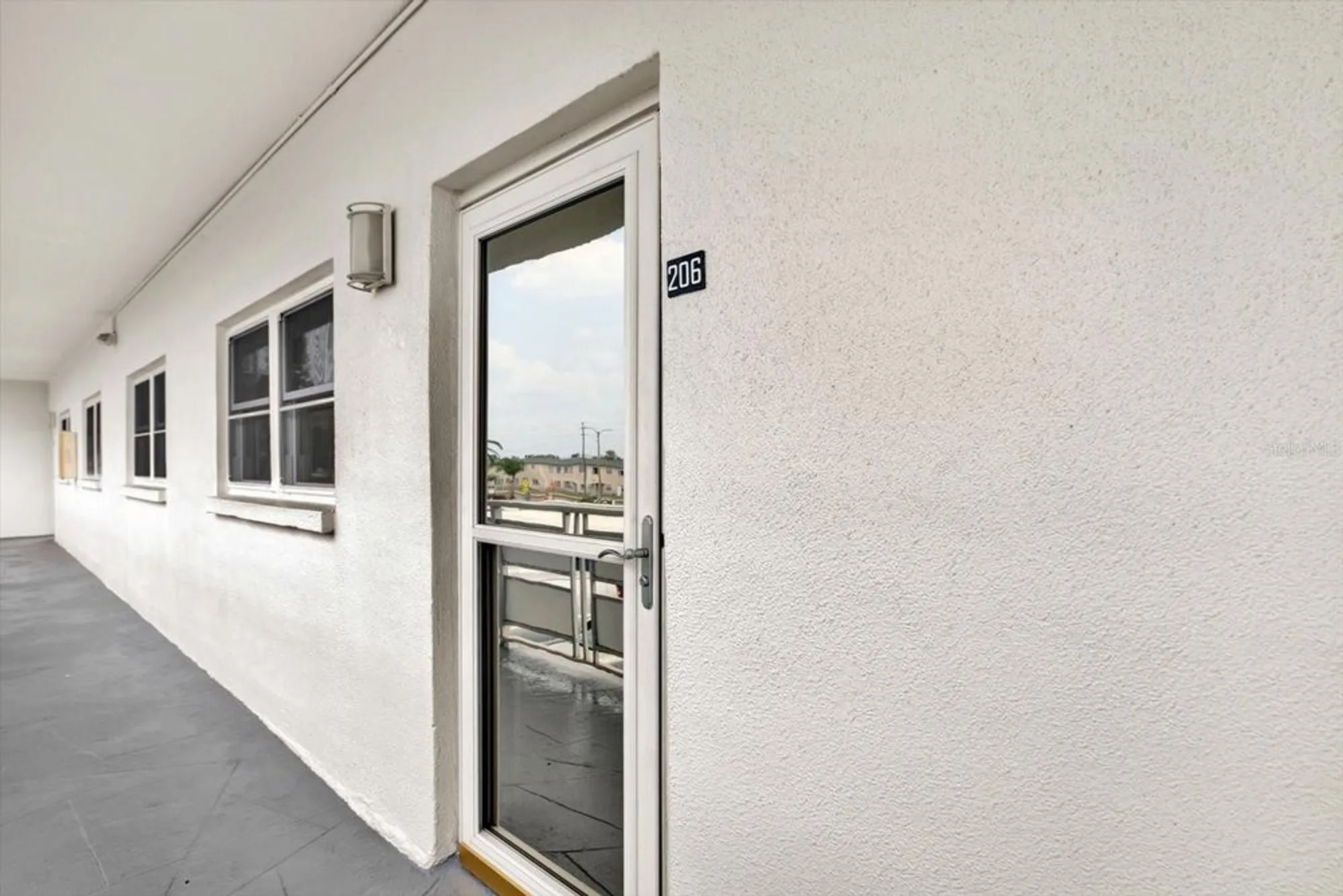 Property Slideshow image 6 of 38 | 5501 80th st n unit 206, Saint Petersburg, FL, 33709