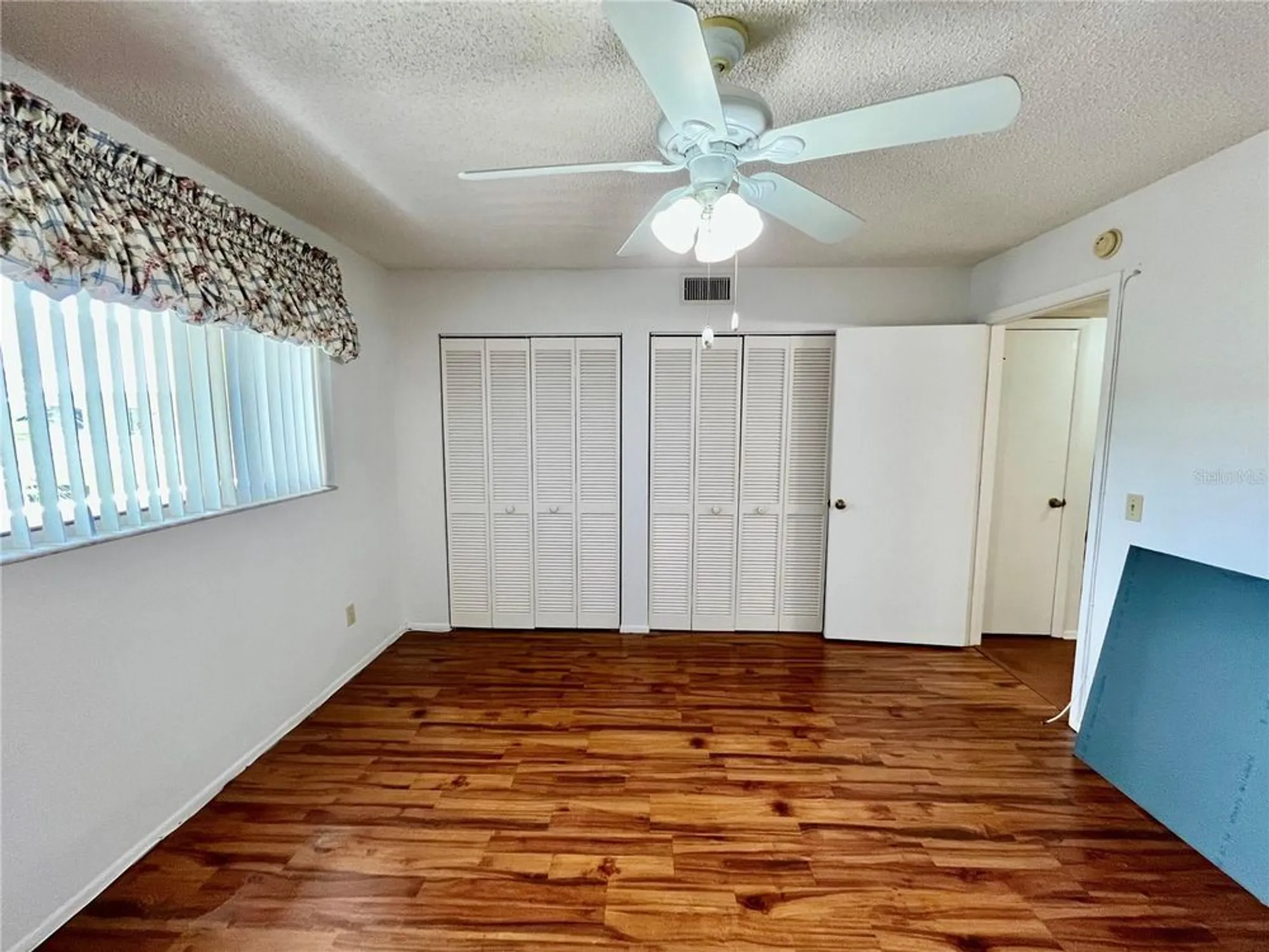 Property Slideshow image 25 of 52 | 2220 spanish dr 54, Clearwater, FL, 33763