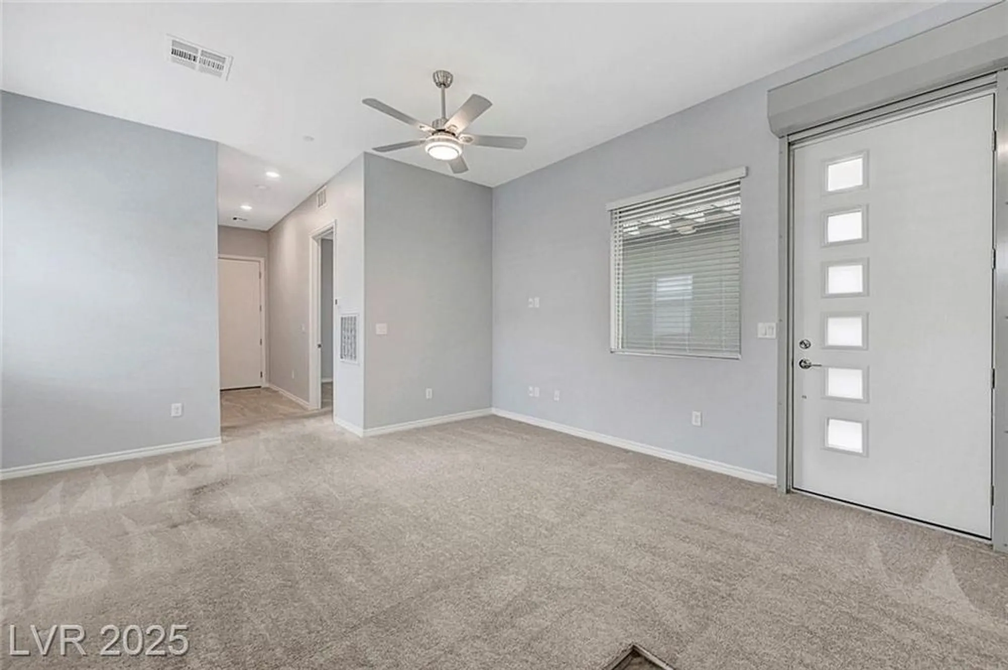 Property Slideshow image 25 of 44 | 977 edinburgh fields ct, Las Vegas, NV, 89138