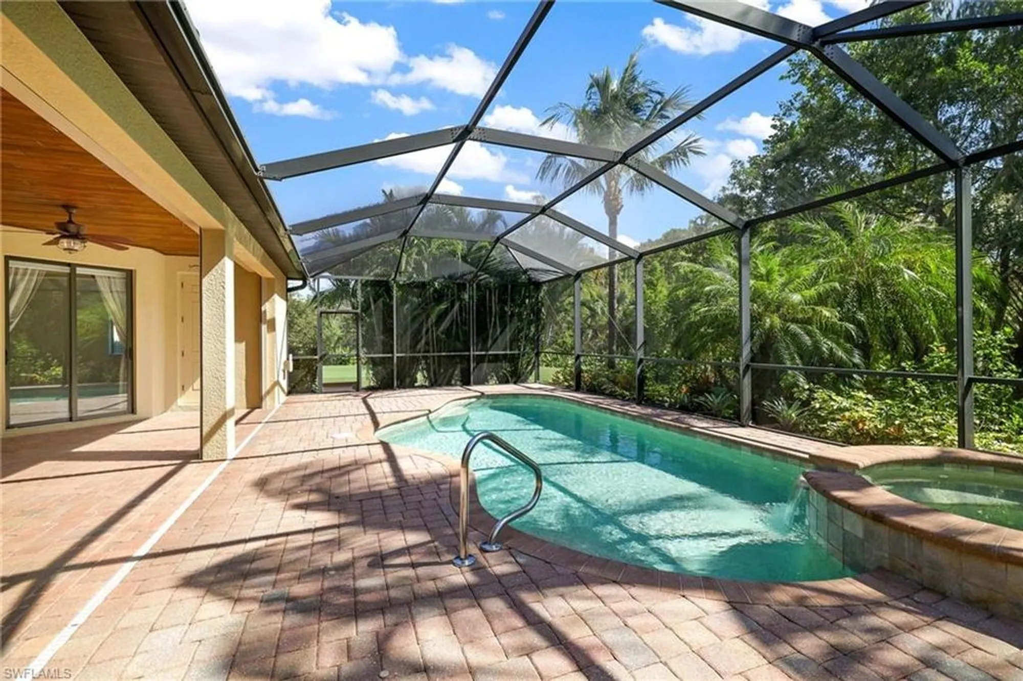 Property Slideshow image 31 of 47 | 28591 westmeath ct, Bonita Springs, FL, 34135