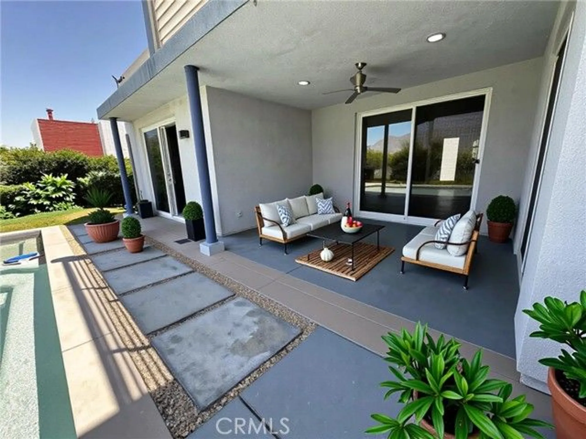 Property Slideshow image 7 of 16 | 561 skylar ln, Palm Springs, CA, 92262