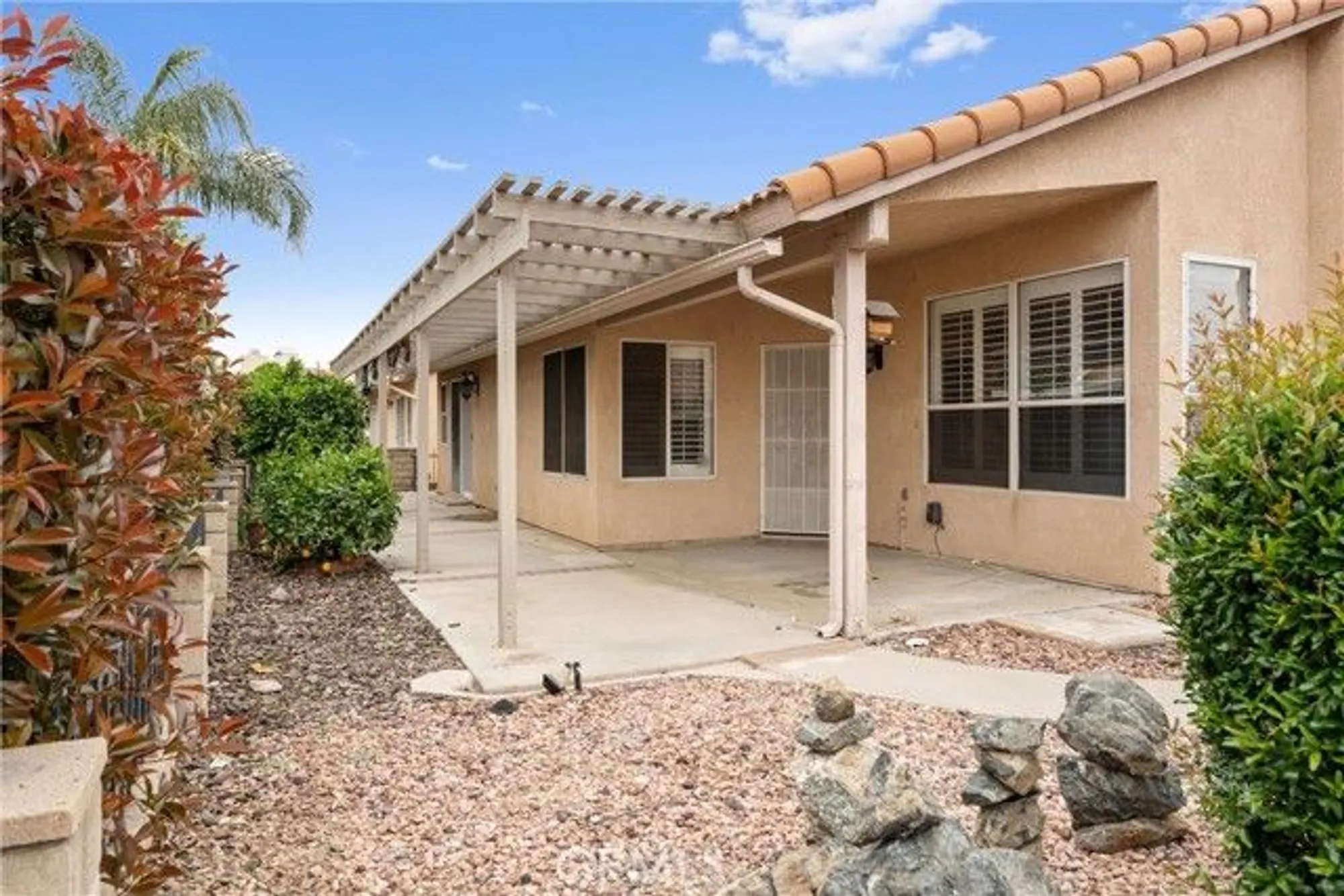 Property Slideshow image 26 of 35 | 1863 ash tree ln, Hemet, CA, 92545
