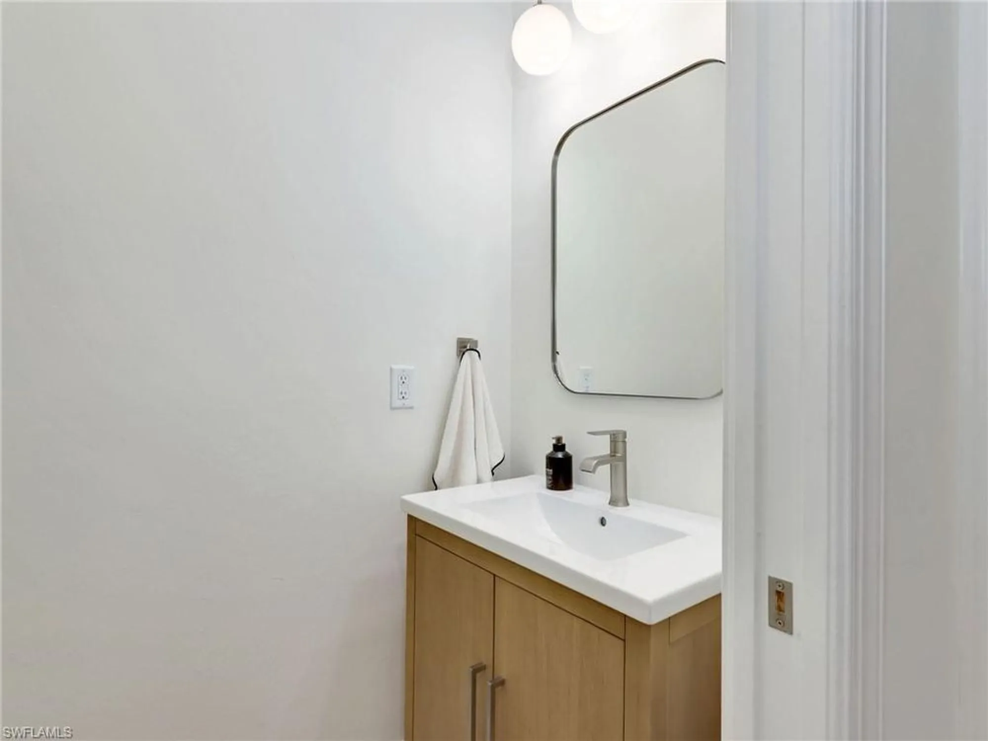 Property Slideshow image 28 of 46 | 11934 molto dr, Fort Myers, FL, 33913