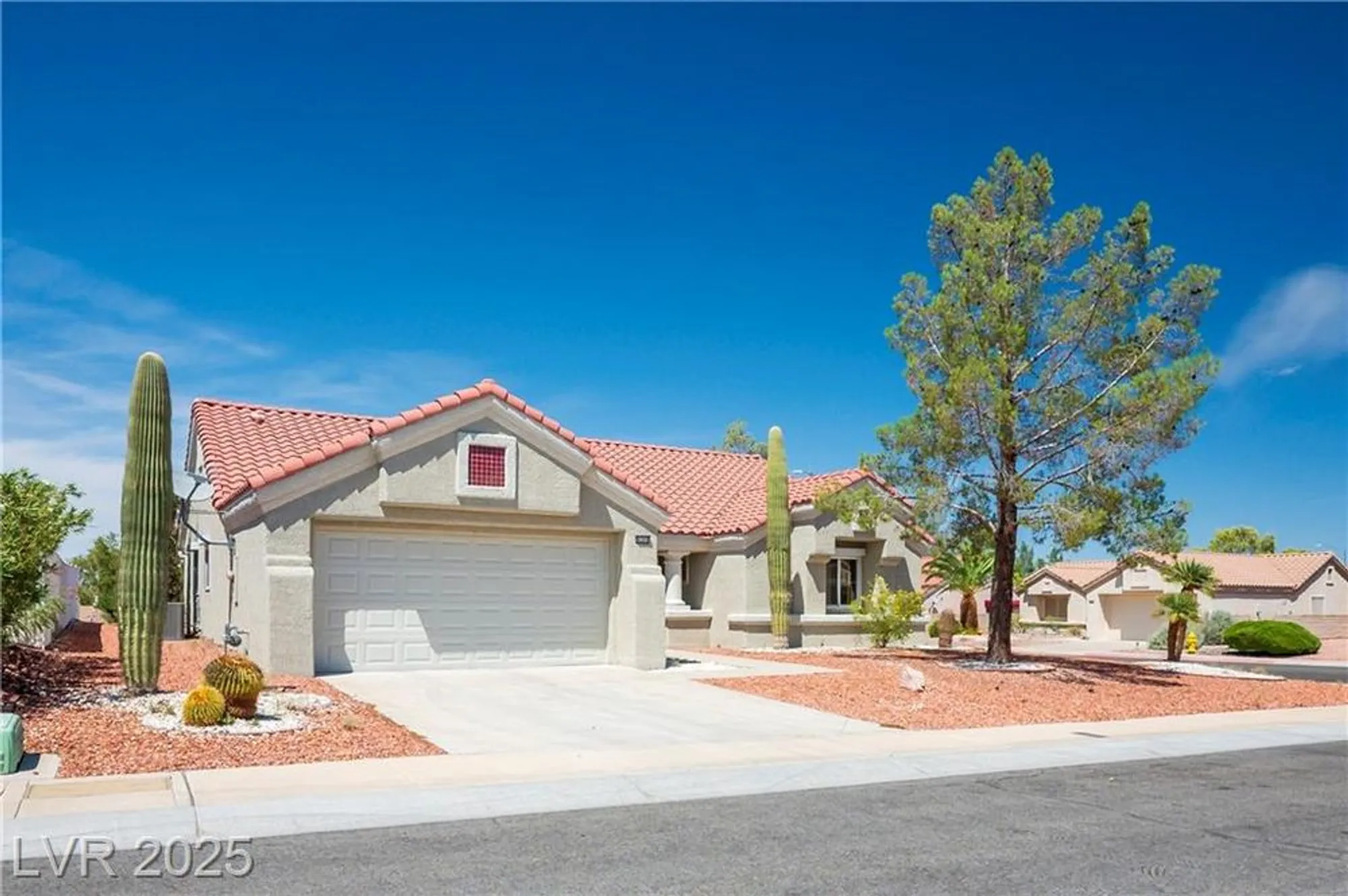 Property Slideshow image 38 of 59 | 8500 gull dr, Las Vegas, NV, 89134