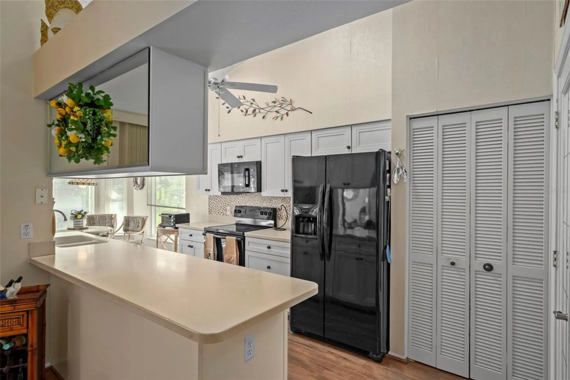 Property Slideshow image 11 of 41 | 2102 springmeadow dr, Spring Hill, FL, 34606