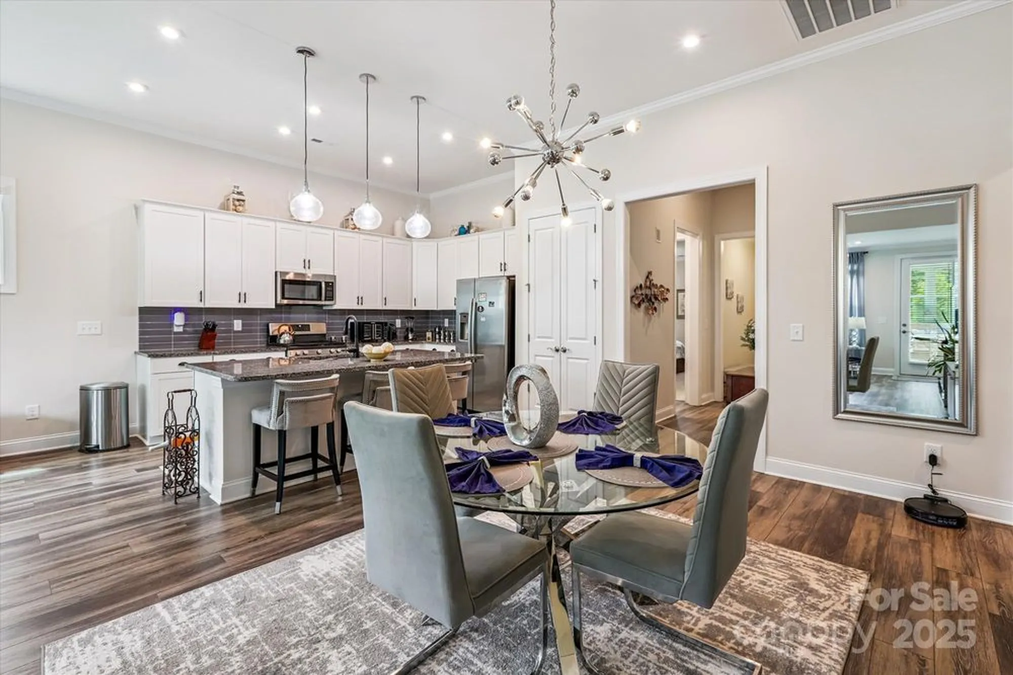 Property Slideshow image 16 of 36 | 10400 superb ln, Charlotte, NC, 28215