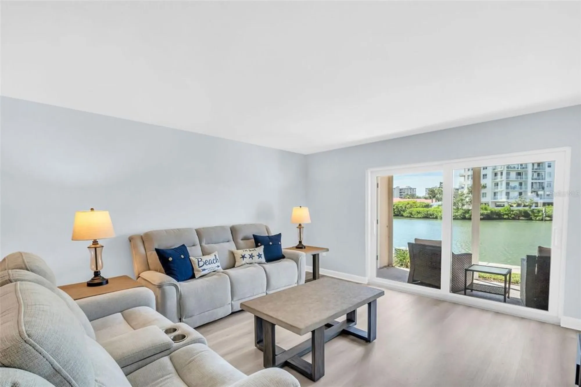 Property Slideshow image 21 of 37 | 7930 sun island dr 104, South Pasadena, FL, 33707