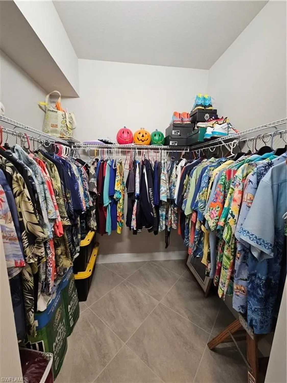 Property Slideshow image 22 of 48 | 17410 cherrywood ct unit 7203, Bonita Springs, FL, 34135