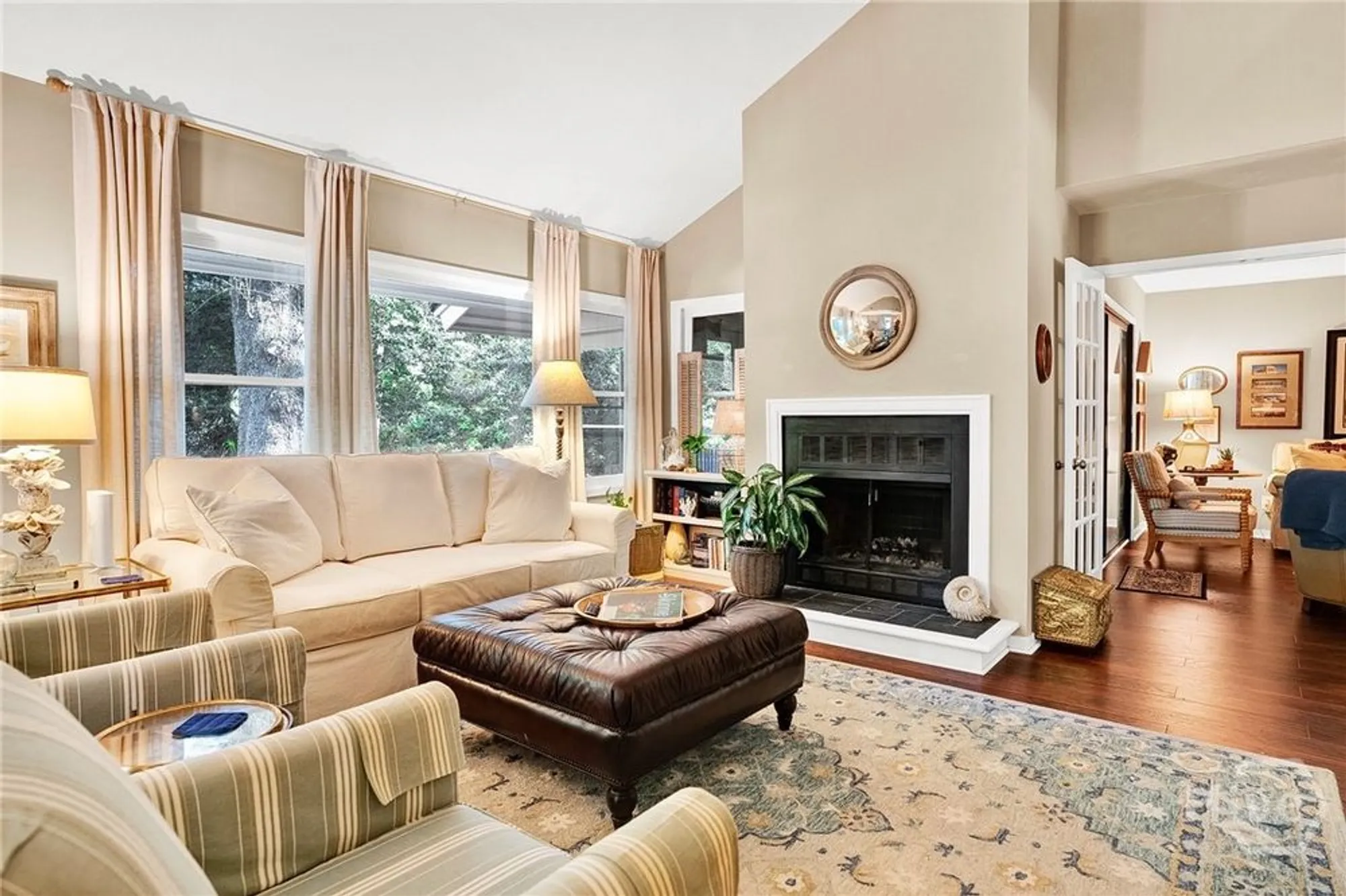 Property Slideshow image 12 of 31 | 5 franklin ct, Savannah, GA, 31411