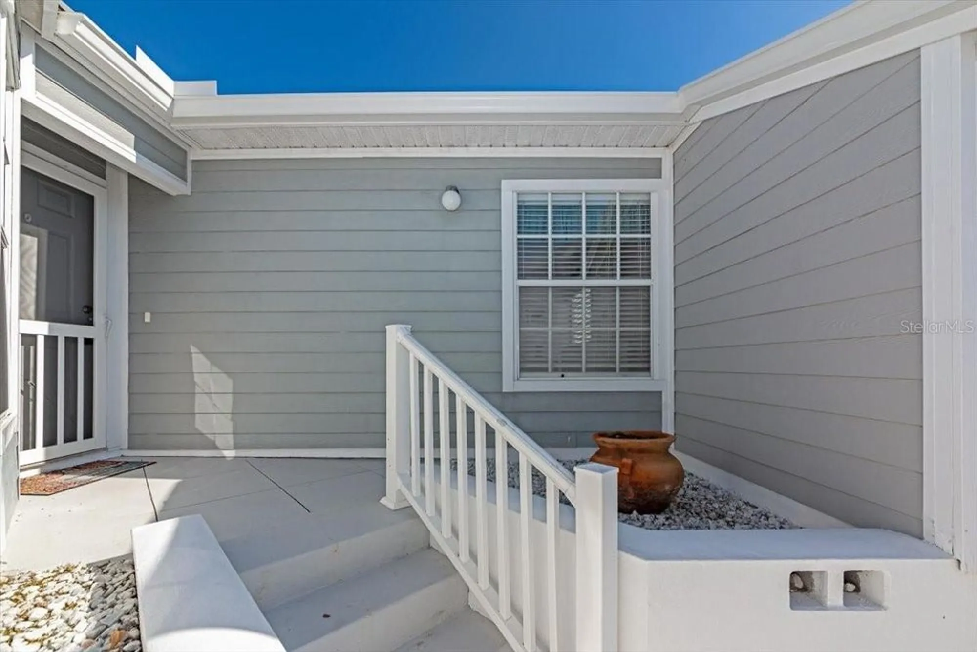 Property Slideshow image 5 of 67 | 1216 spoonbill landings cir, Bradenton, FL, 34209