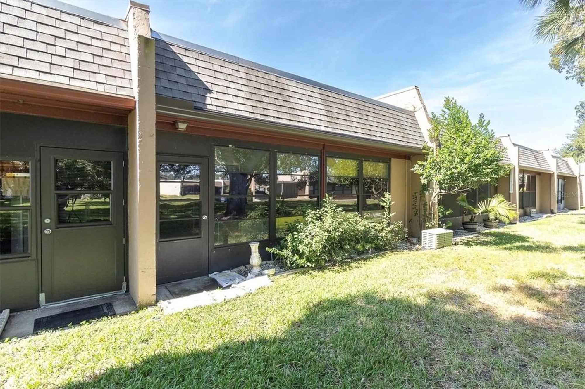 Property Slideshow image 26 of 59 | 11204 pembridge ct 4, Port Richey, FL, 34668