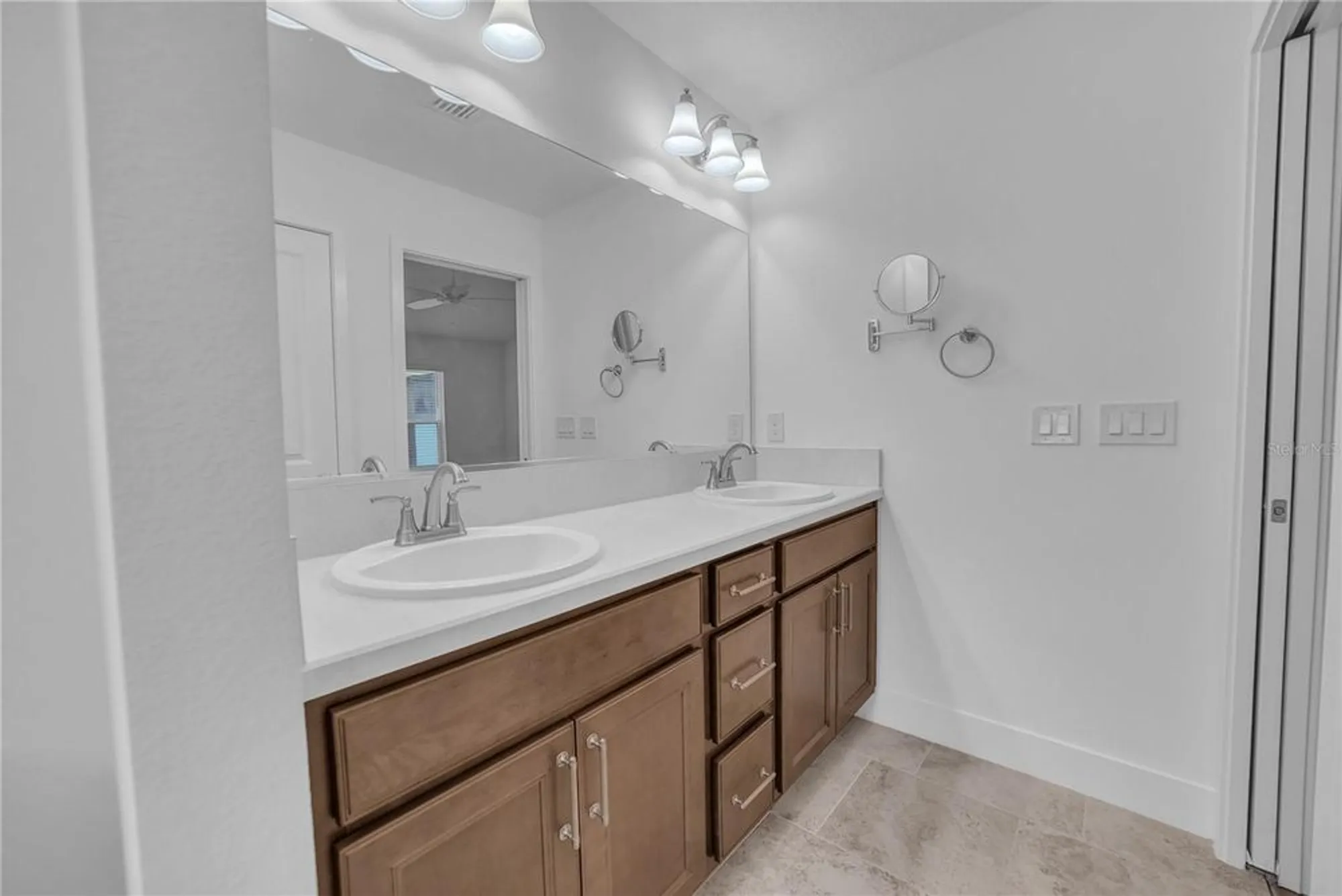 Property Slideshow image 25 of 56 | 5054 francis loop, The Villages, FL, 32163