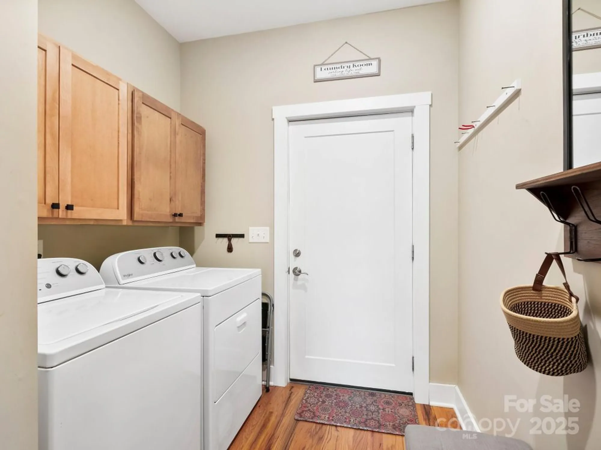 Property Slideshow image 27 of 34 | 371 beechnut dr, Hendersonville, NC, 28739