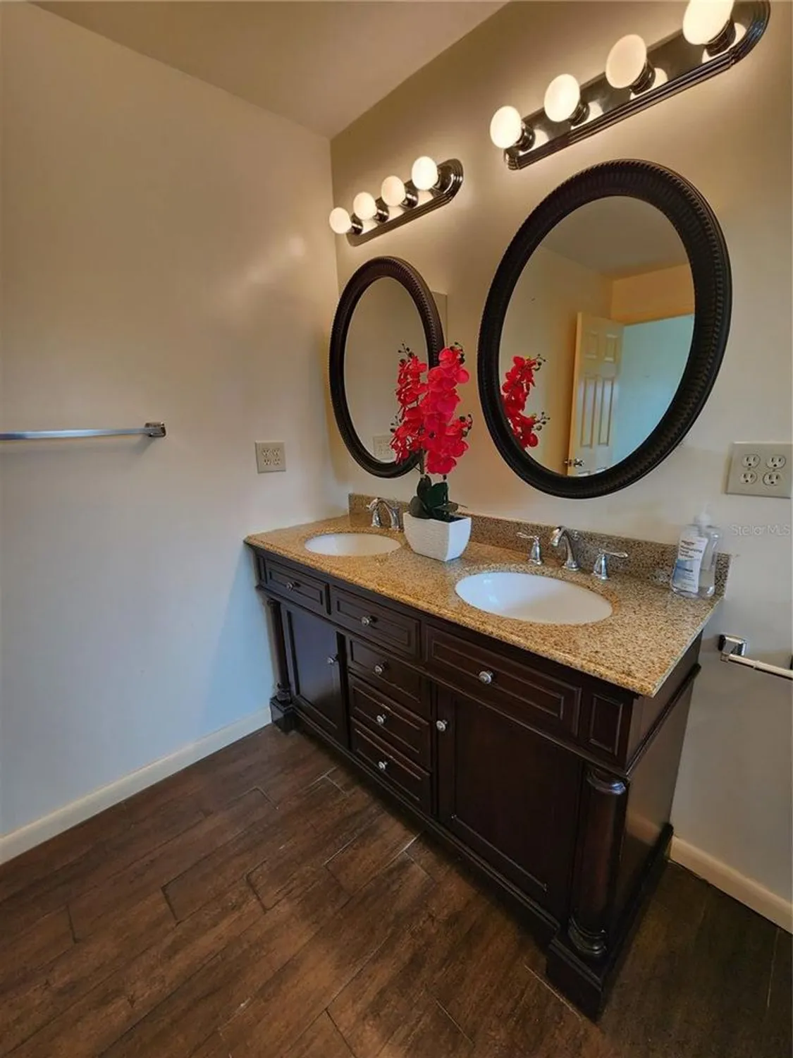 Property Slideshow image 18 of 37 | 9926 40th st, Pinellas Park, FL, 33782