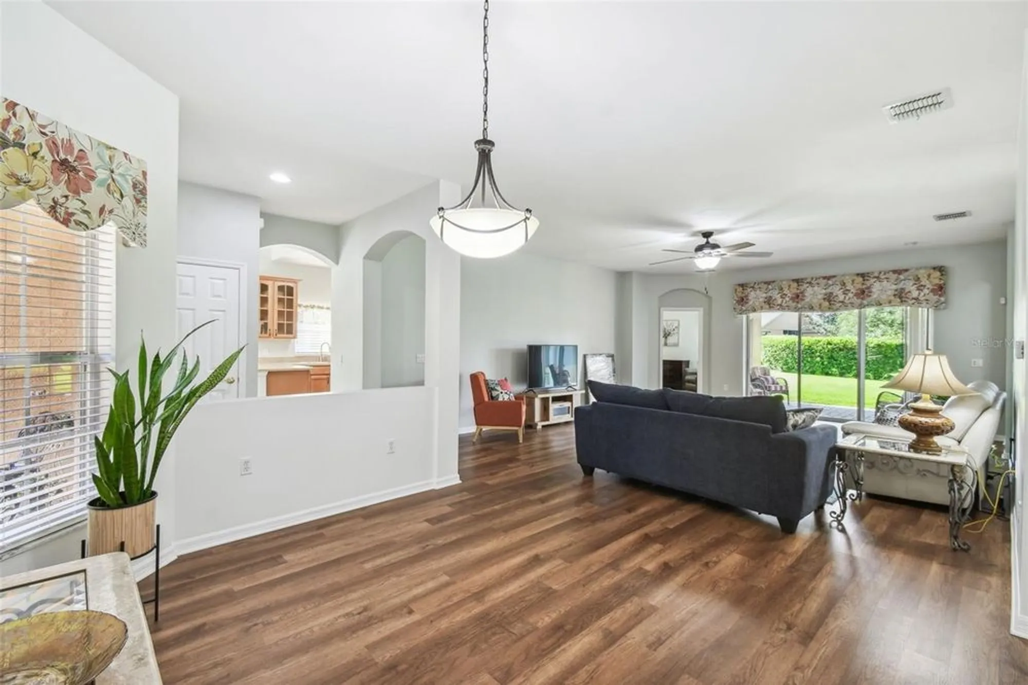 Property Slideshow image 9 of 46 | 159 ventana dr, Kissimmee, FL, 34759