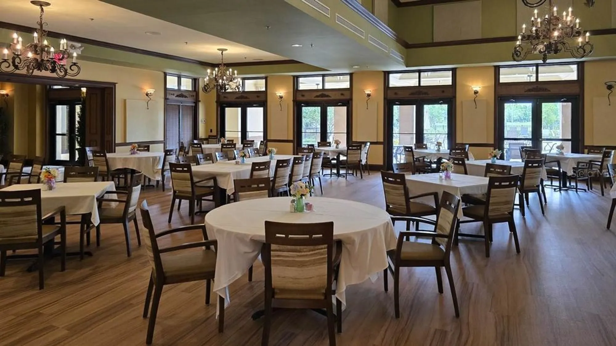 Property Slideshow image 44 of 60 | 809 chipper dr, Sun City Center, FL, 33573