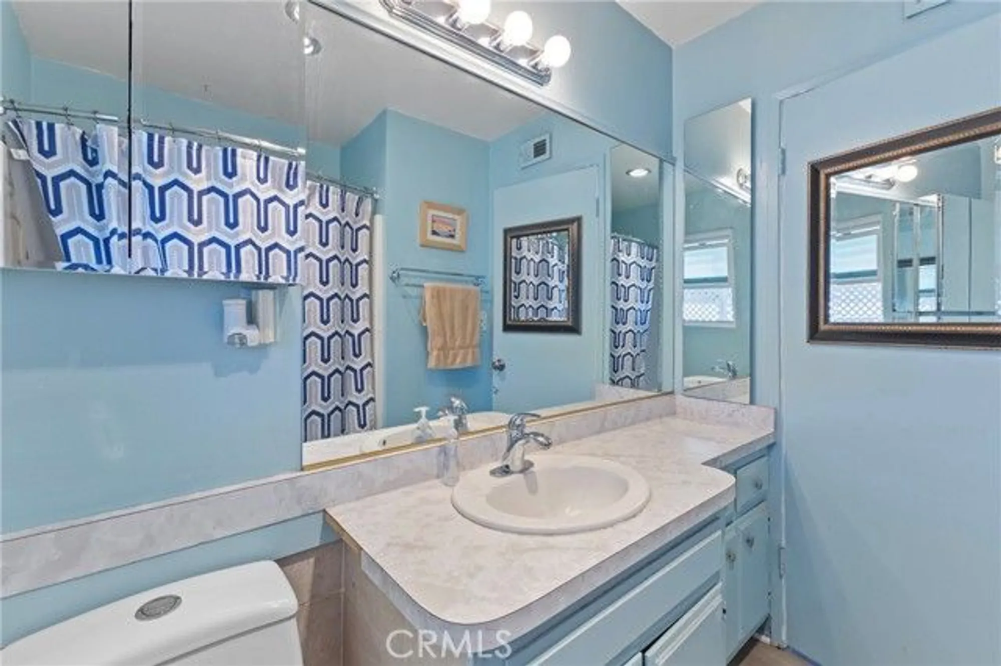 Property Slideshow image 18 of 41 | 541 shasta way, Hemet, CA, 92543