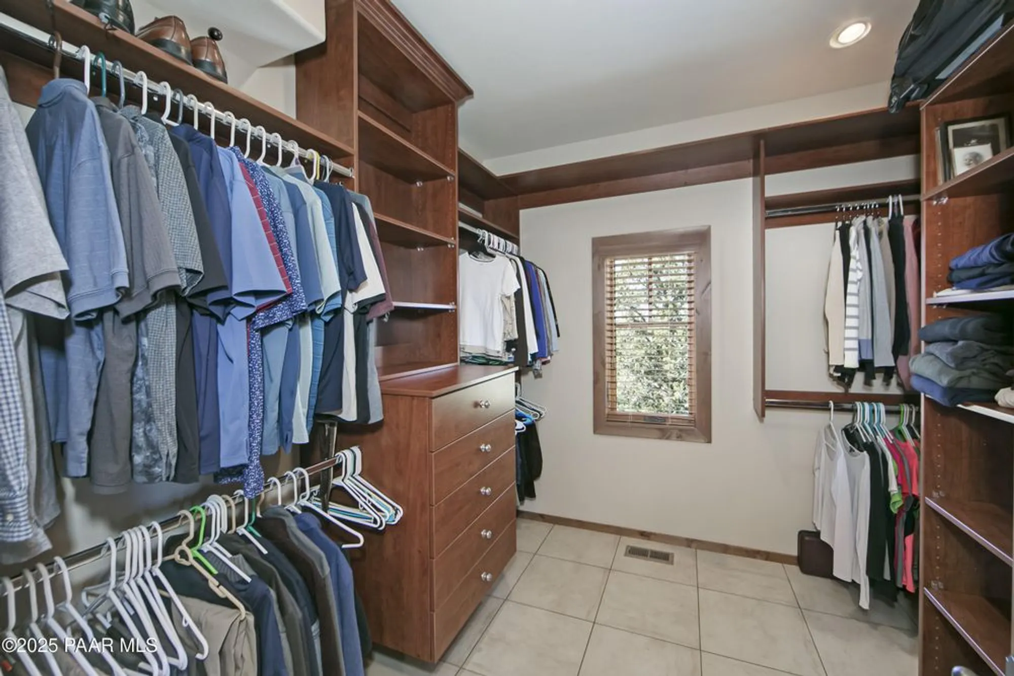 Property Slideshow image 19 of 45 | 12050 w whipsaw way, Prescott, AZ, 86305