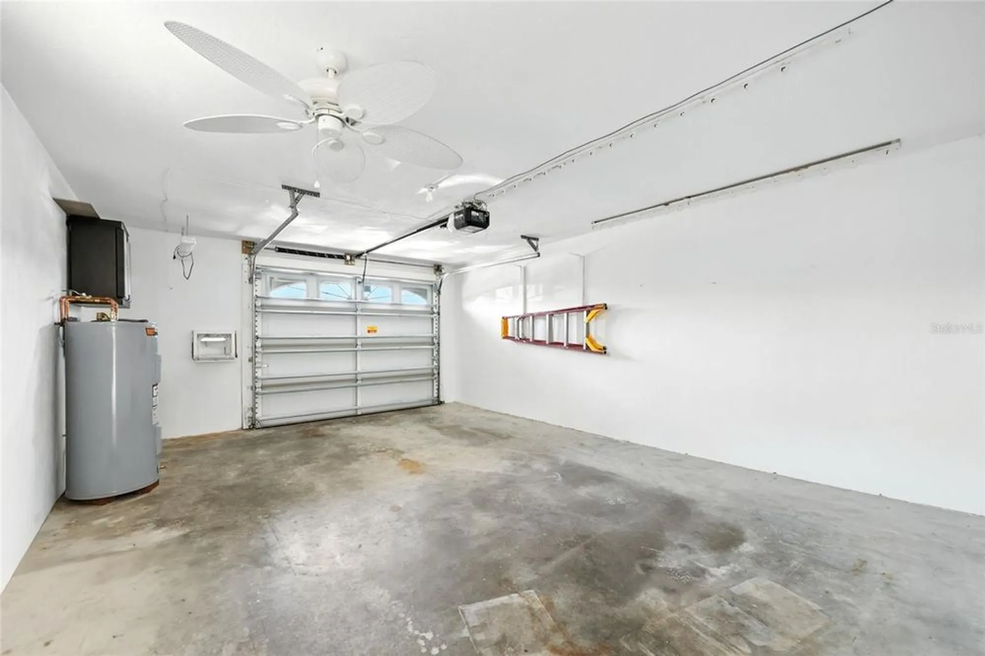 Property Slideshow image 33 of 50 | 543 boca ciega point blvd n # 2709, St Petersburg, FL, 33708