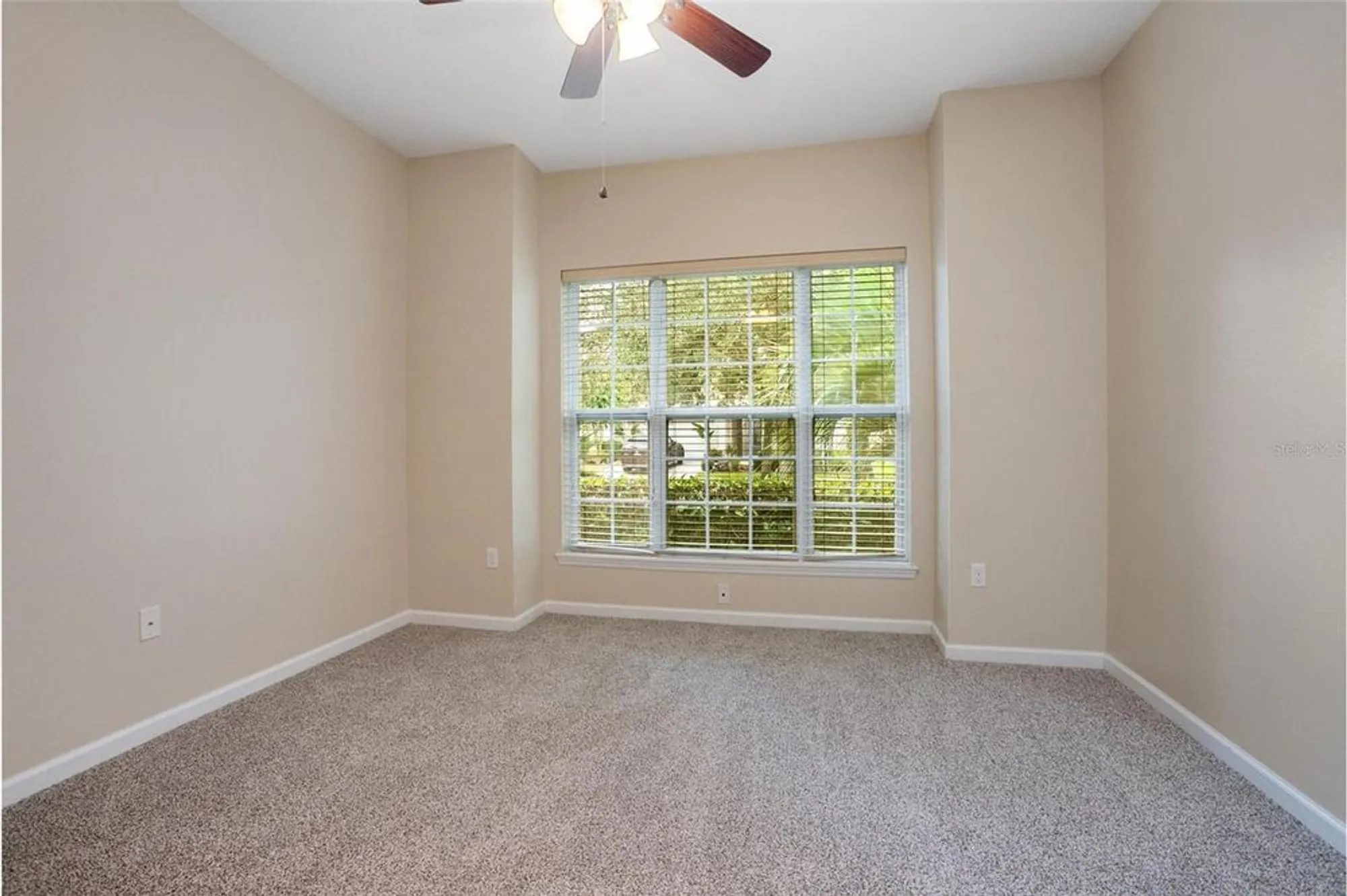 Property Slideshow image 24 of 29 | 1381 hazeldene mnr, Deland, FL, 32724