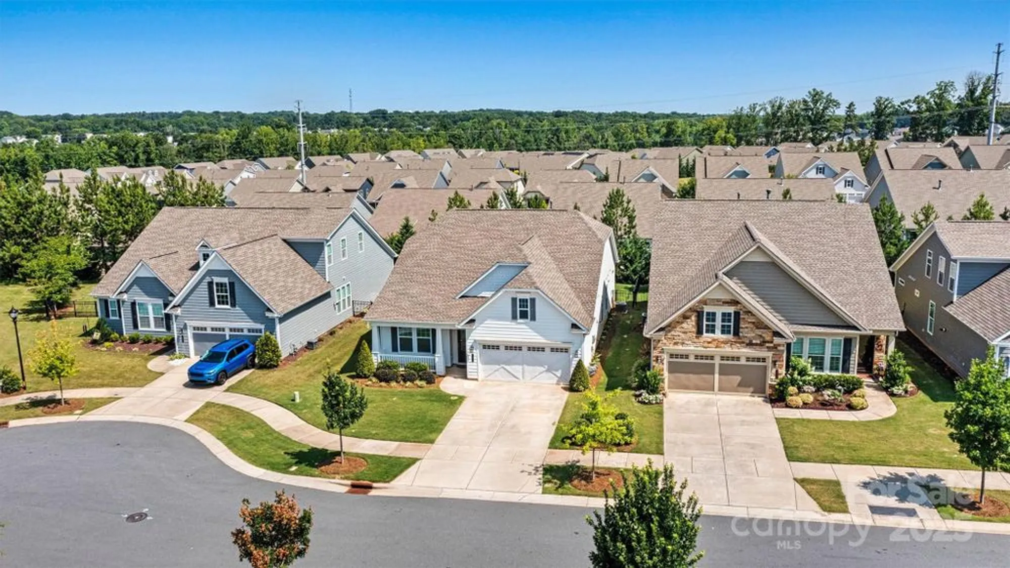 Property Slideshow image 4 of 47 | 7315 surprise ct, Charlotte, NC, 28215