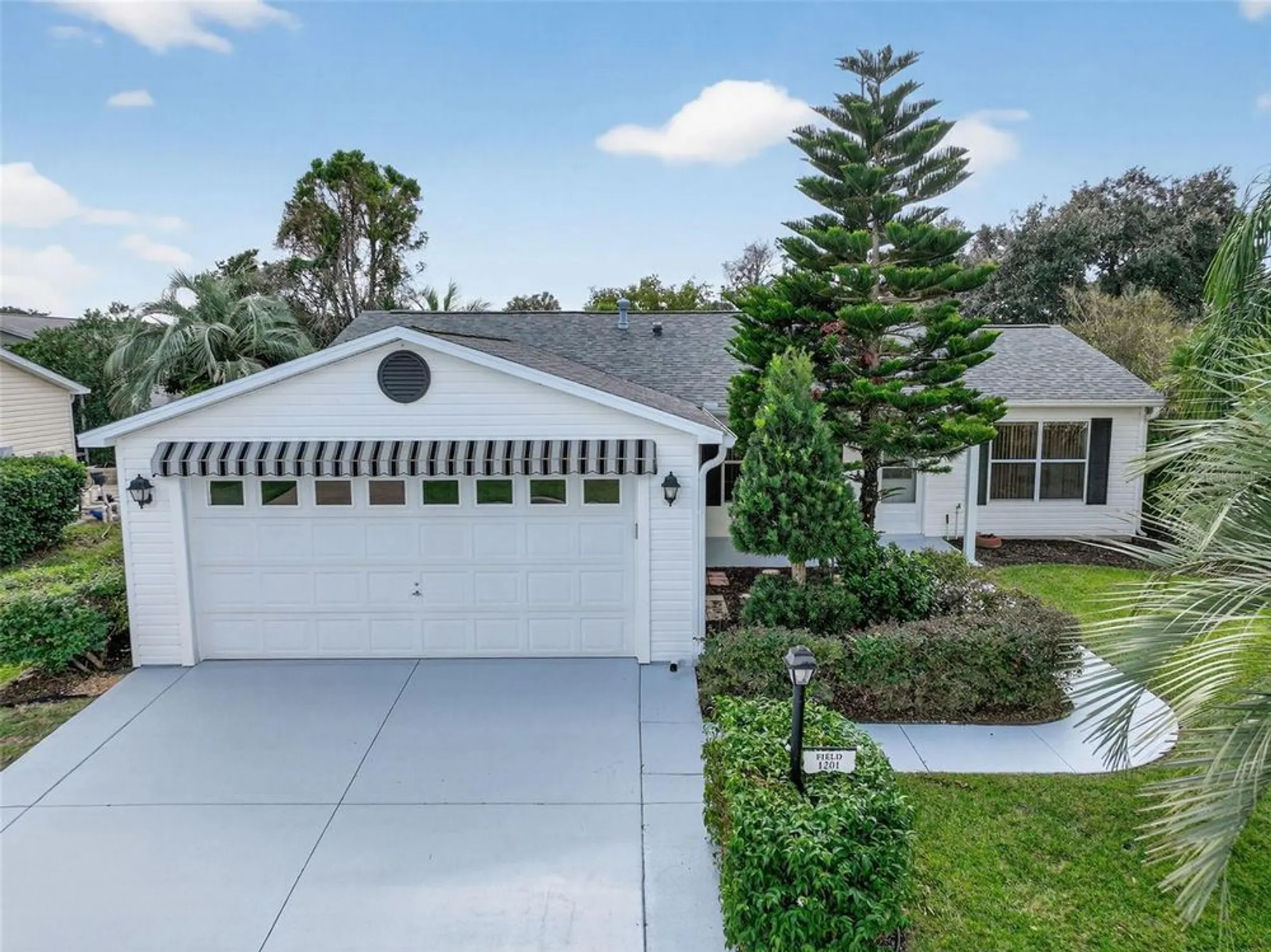 Property Slideshow image 1 of 32 | 1201 de la fuente ct, The Villages, FL, 32162