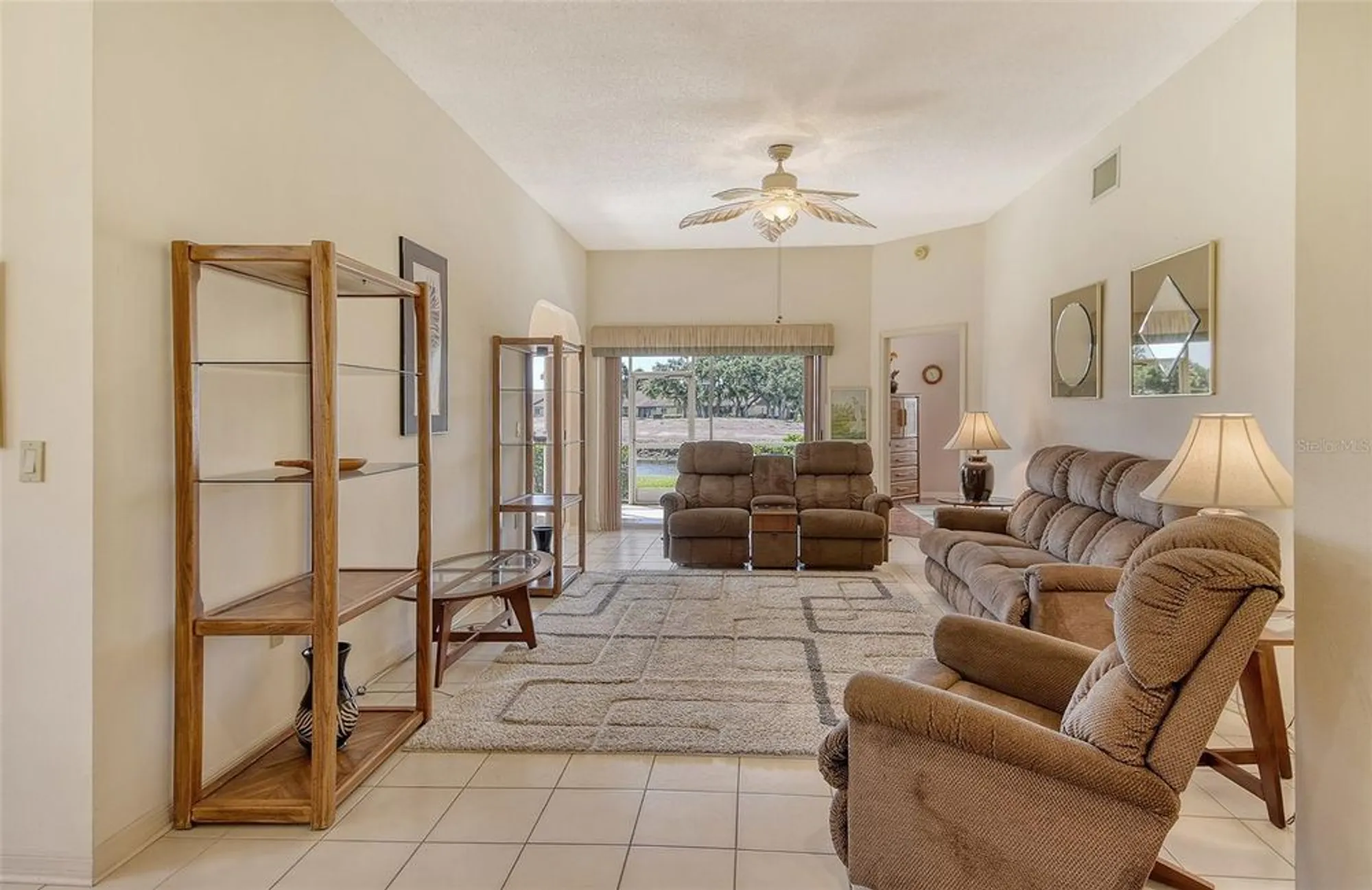 Property Slideshow image 7 of 34 | 5598 golf pointe dr unit a-1, Sarasota, FL, 34243