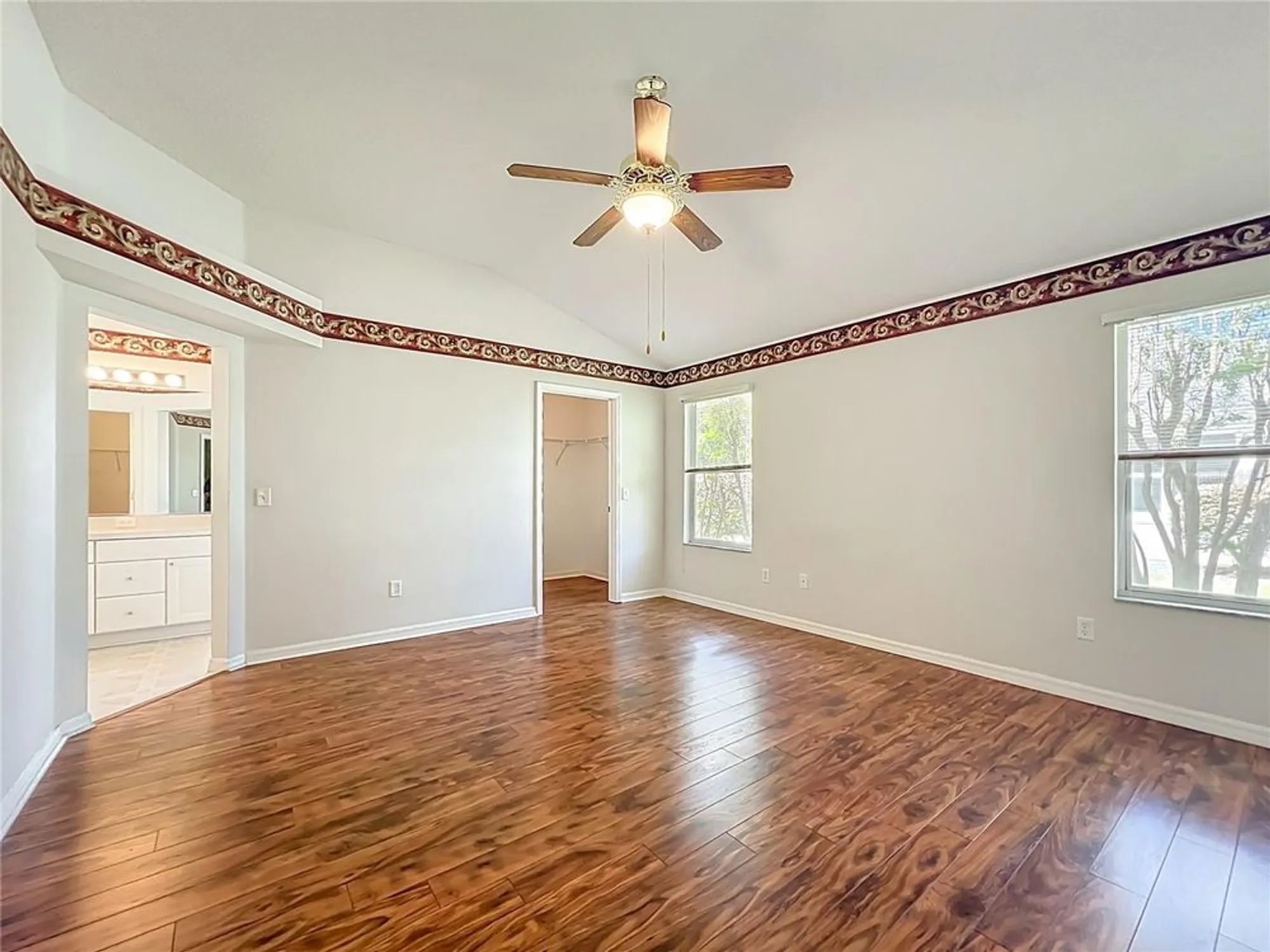 Property Slideshow image 20 of 35 | 1252 weaton ct, The Villages, FL, 32162