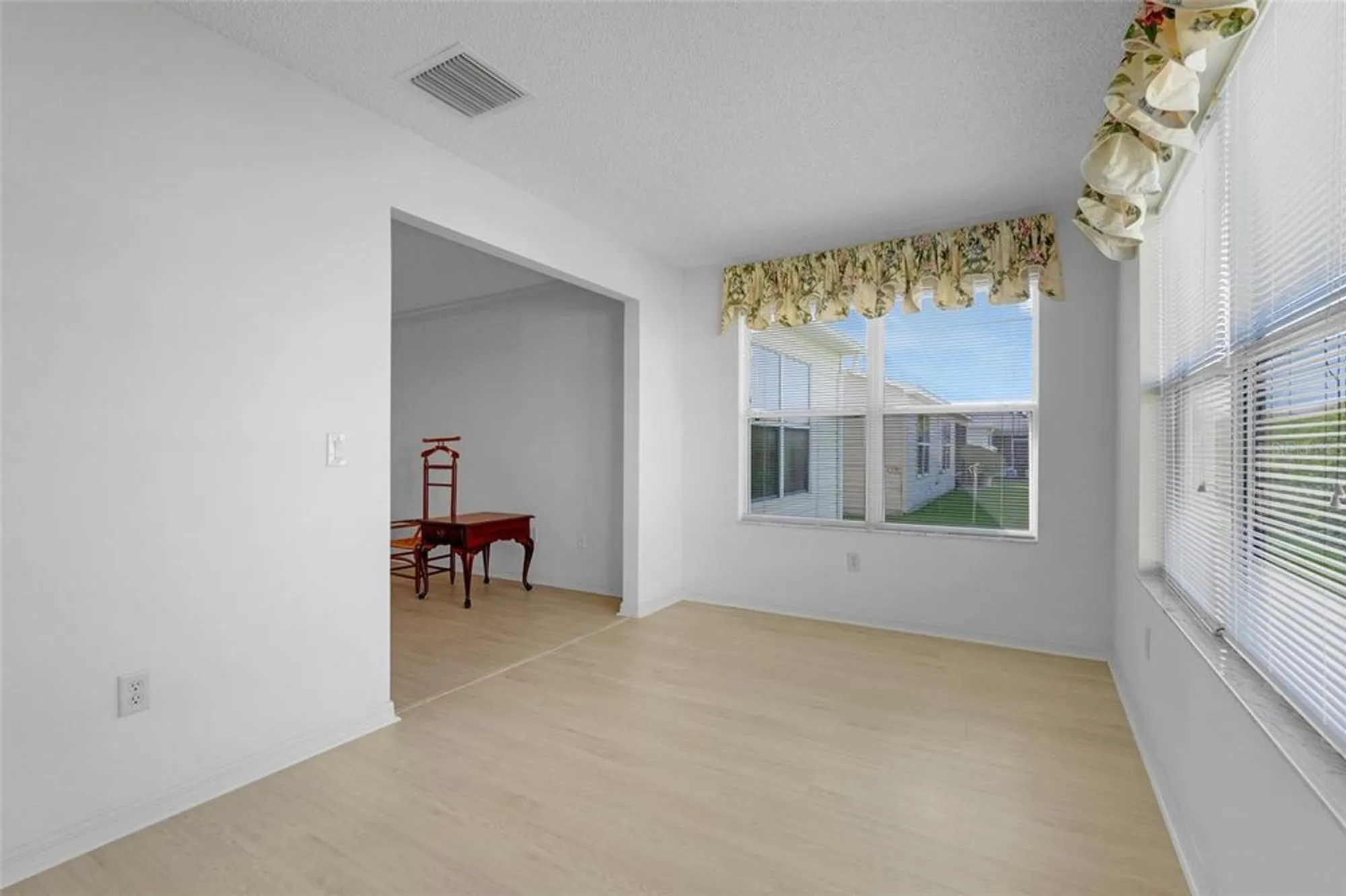 Property Slideshow image 19 of 40 | 870 henderson ln, The Villages, FL, 32162