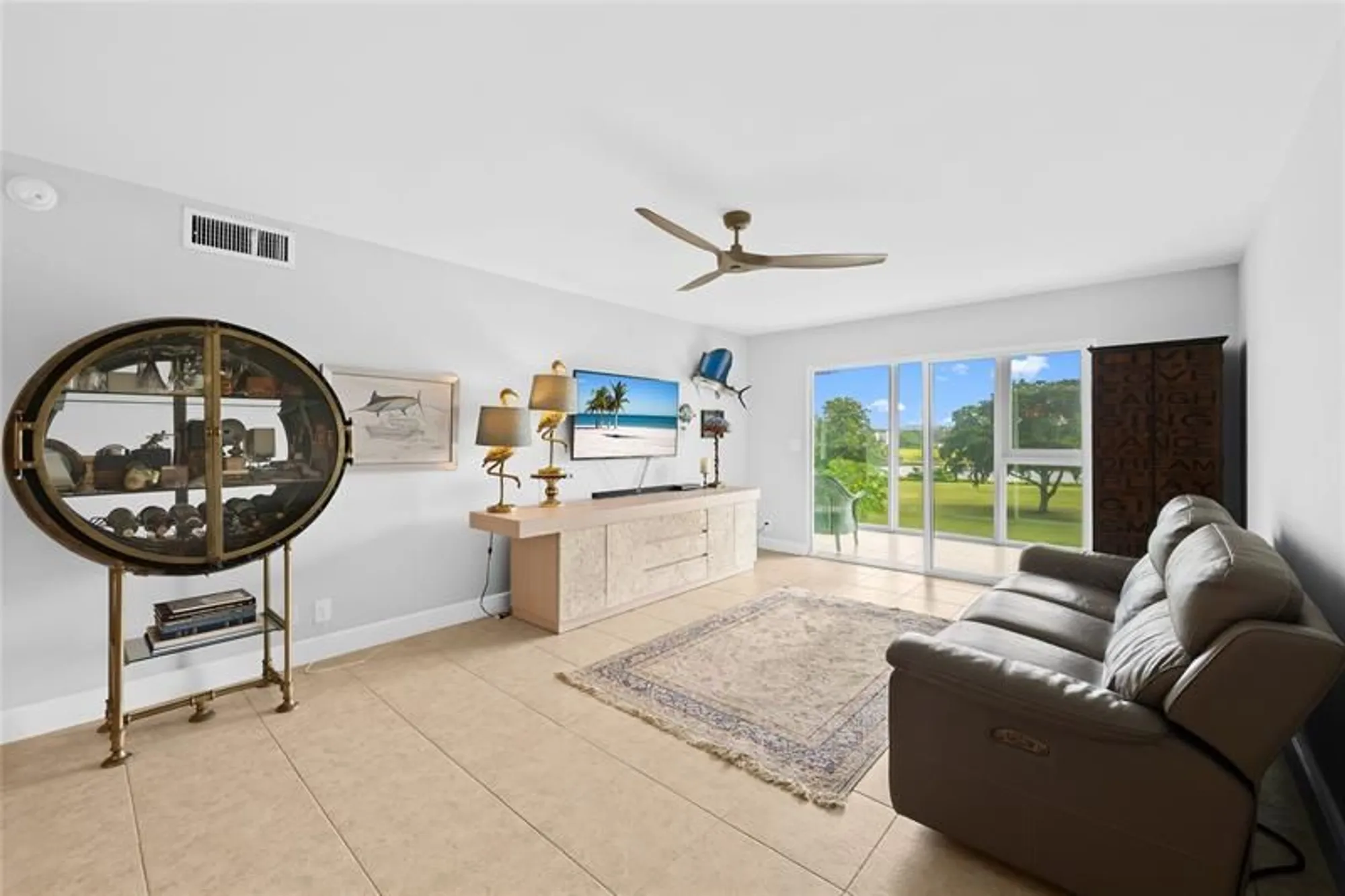 Property Slideshow image 5 of 25 | 2802 victoria way j3, Coconut Creek, FL, 33066