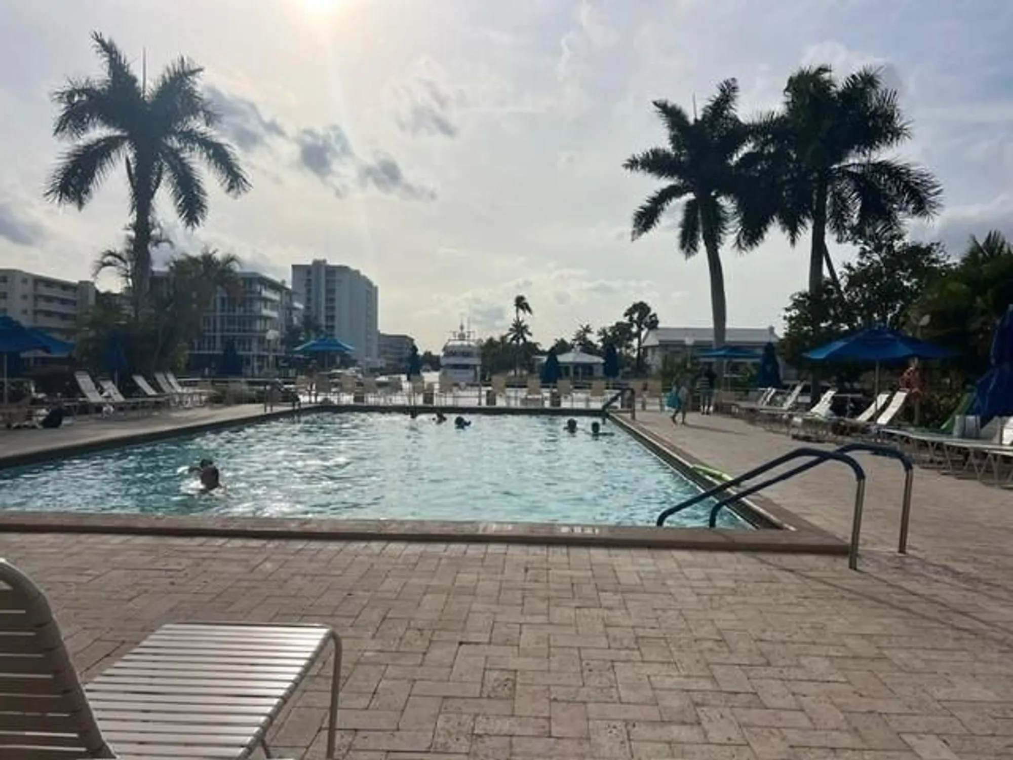 Property Slideshow image 5 of 39 | 3233 ne 34th st apt 1404, Fort Lauderdale, FL, 33308