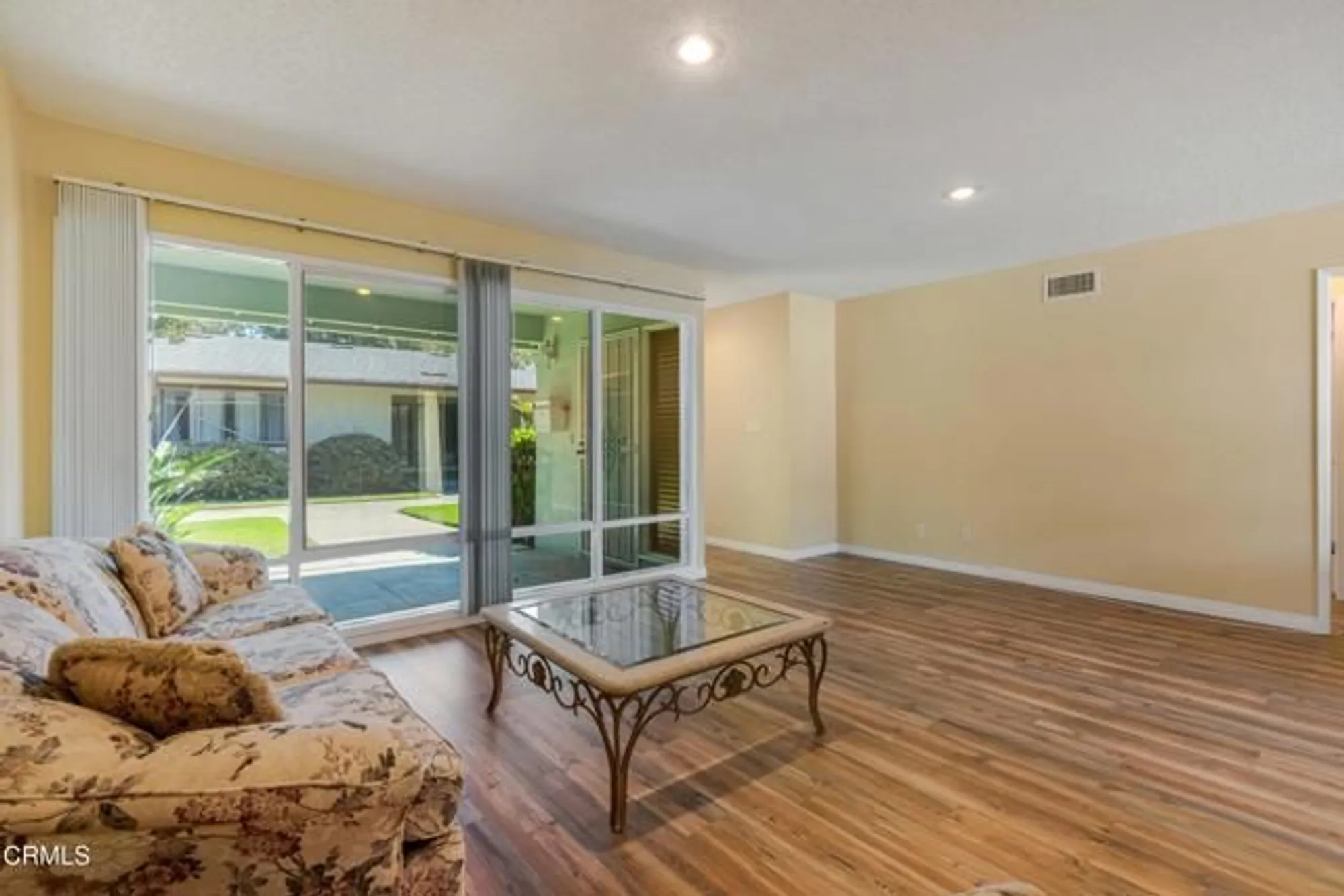 Property Slideshow image 6 of 27 | 169 w alta grn, Port Hueneme, CA, 93041