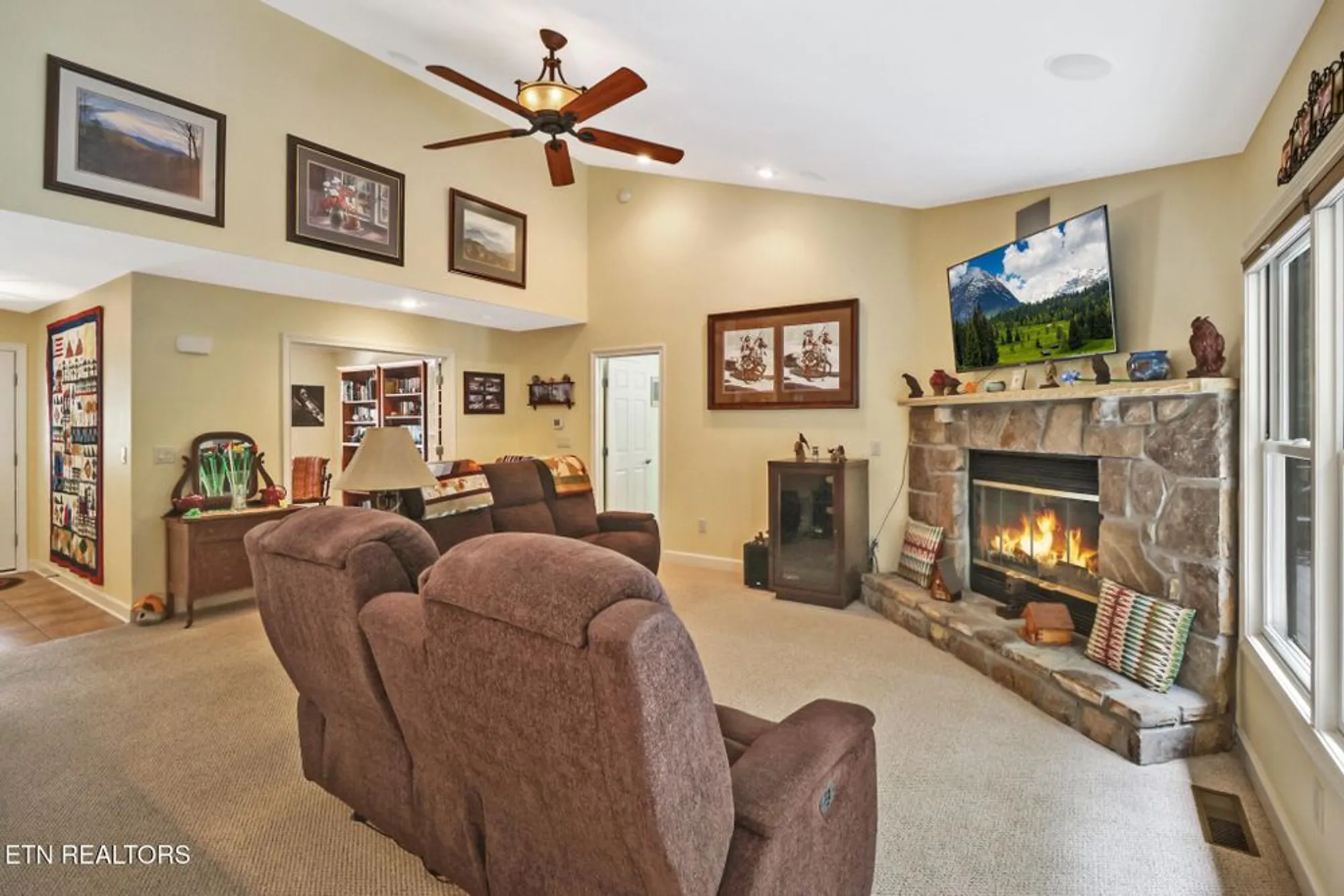 Property Slideshow image 10 of 46 | 169 forest view dr, Crossville, TN, 38558