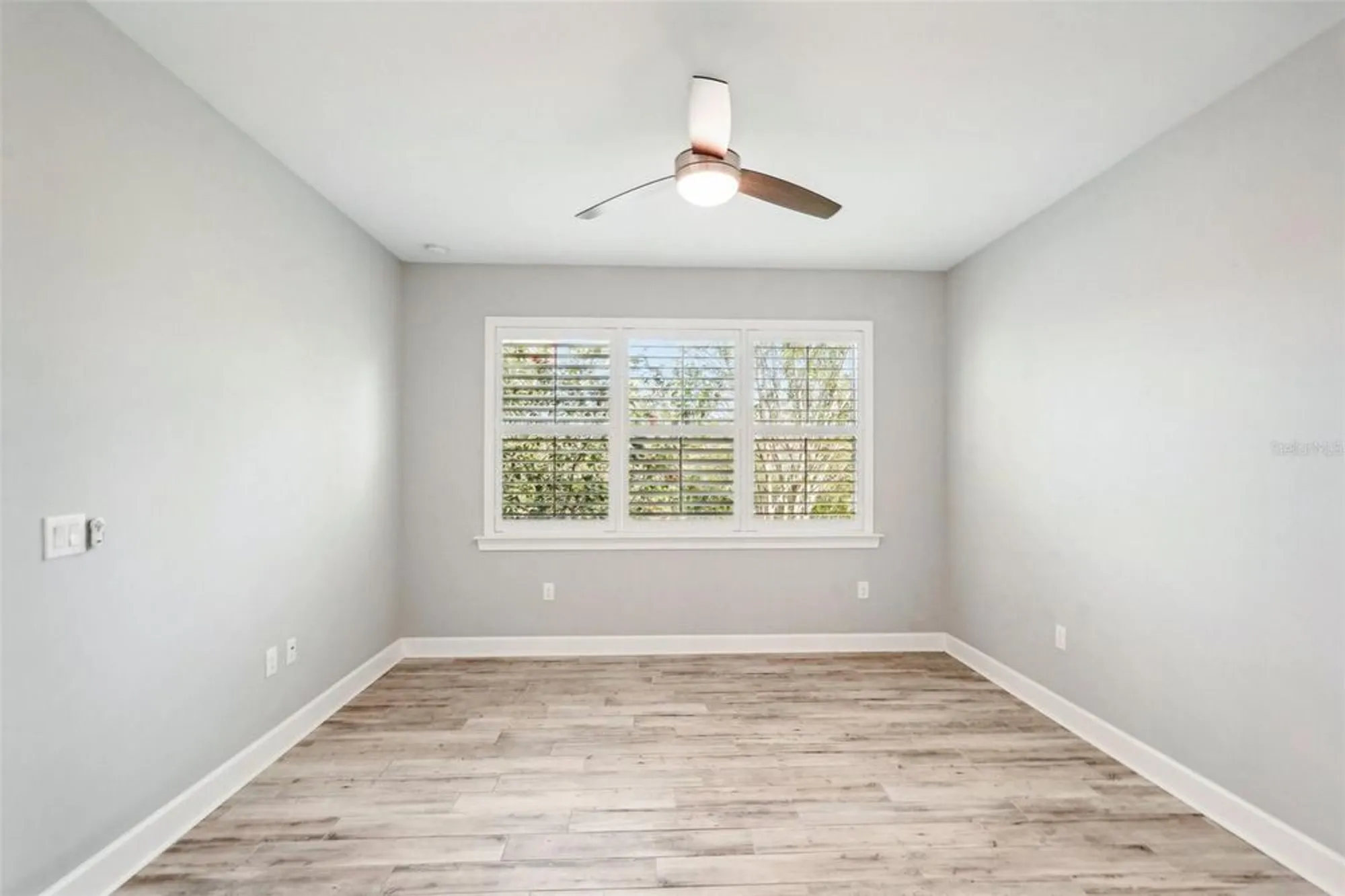 Property Slideshow image 21 of 53 | 2572 daisy dr, North Port, FL, 34289