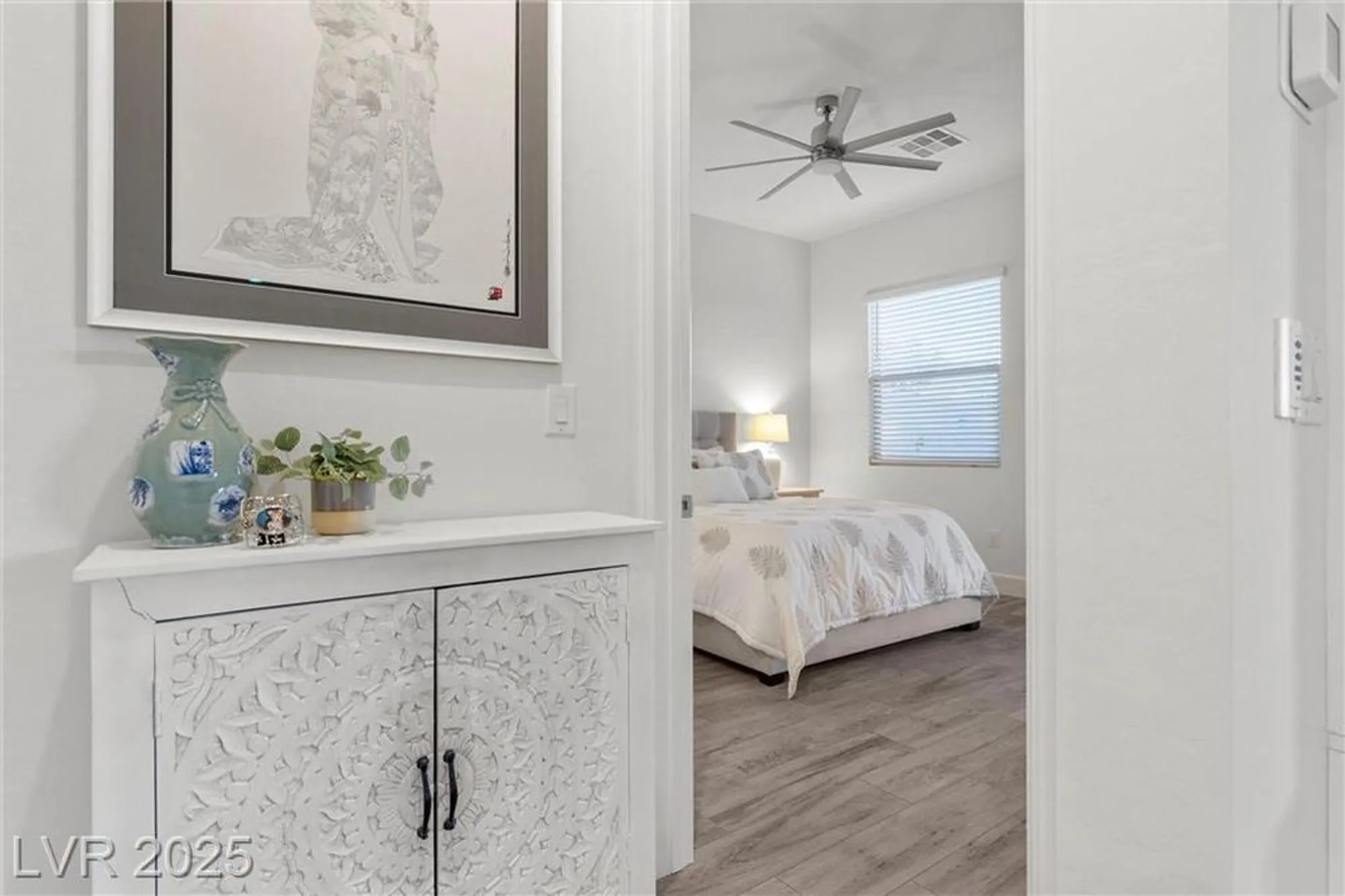 Property Slideshow image 21 of 55 | 12476 heritage bend dr, Las Vegas, NV, 89138