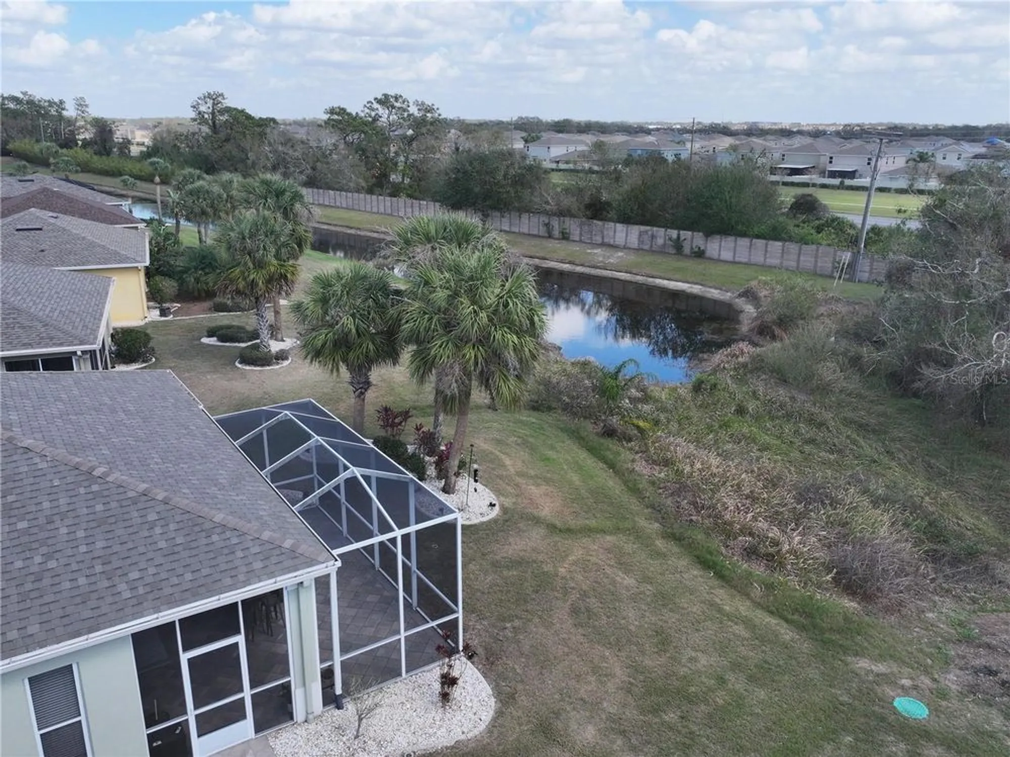 Property Slideshow image 42 of 44 | 920 regal manor way, Sun City Center, FL, 33573