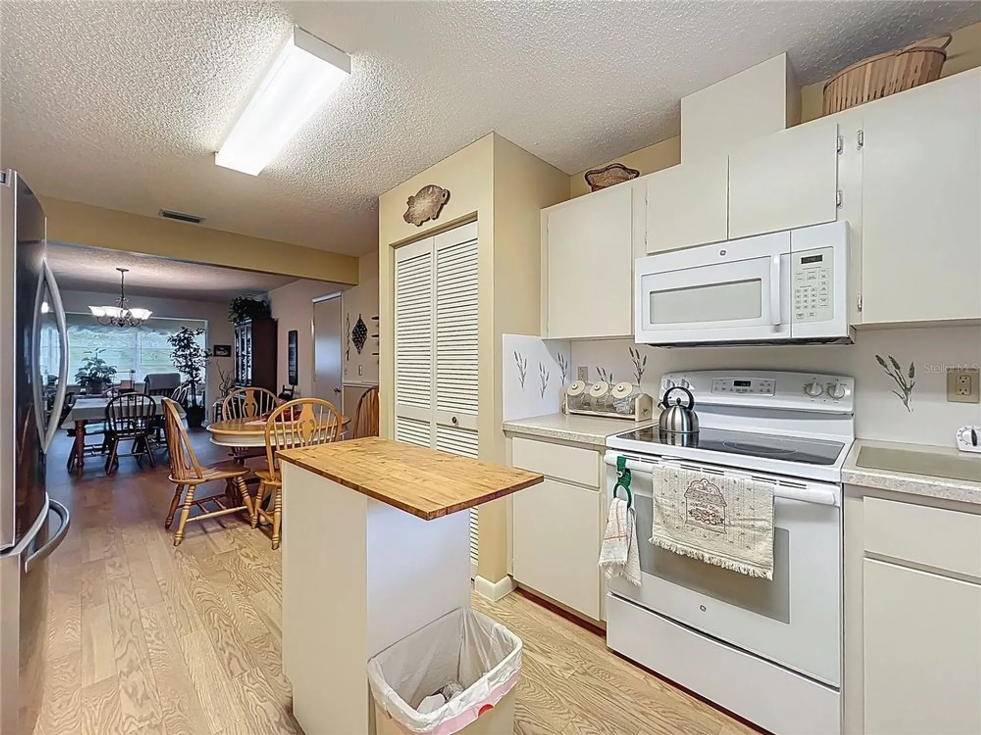 Property Slideshow image 17 of 27 | 8862 sw 92nd st d, Ocala, FL, 34481